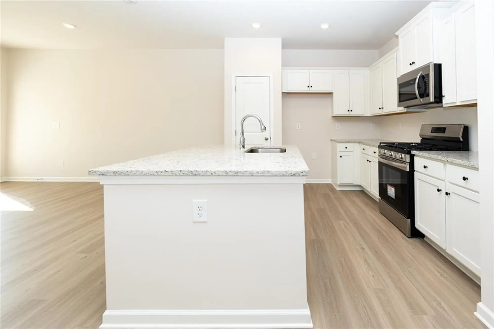 Property Slideshow image 23 of 31 | 27 rosebud ln, Dallas, GA, 30132