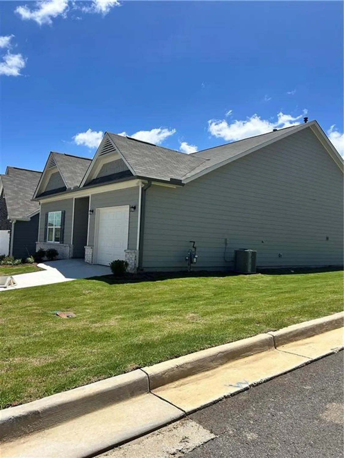 Property Slideshow image 27 of 31 | 27 rosebud ln, Dallas, GA, 30132