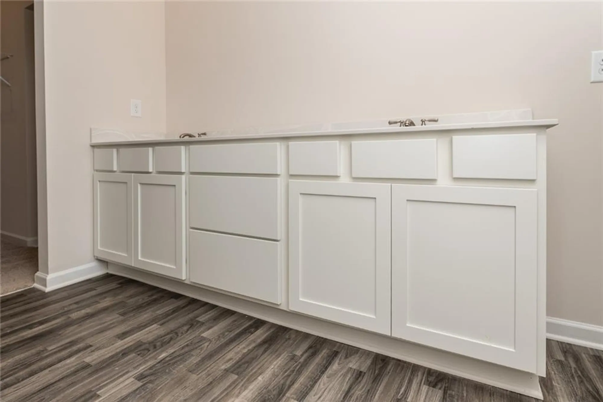 Property Slideshow image 19 of 23 | 179 hydrangea ct, Dallas, GA, 30132