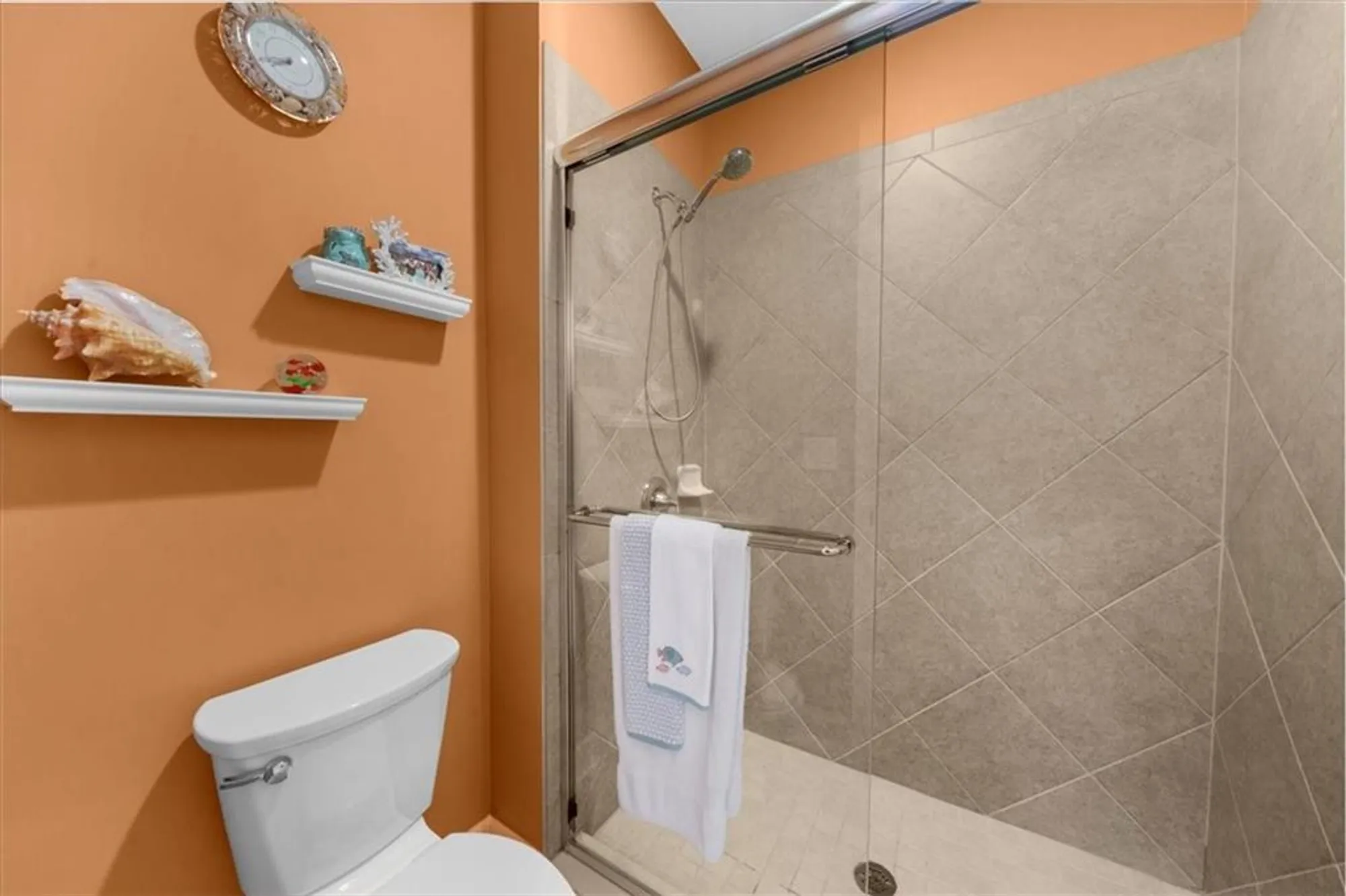 Property Slideshow image 44 of 81 | 3554 black cherry pt, Gainesville, GA, 30504