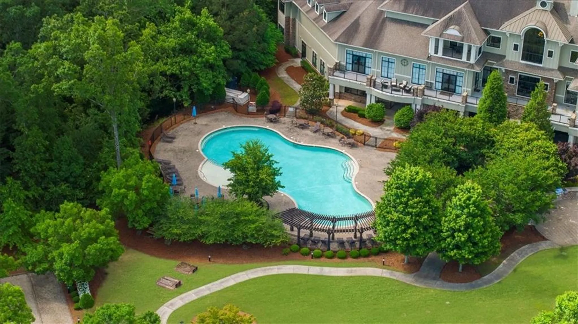 Property Slideshow image 75 of 81 | 3554 black cherry pt, Gainesville, GA, 30504