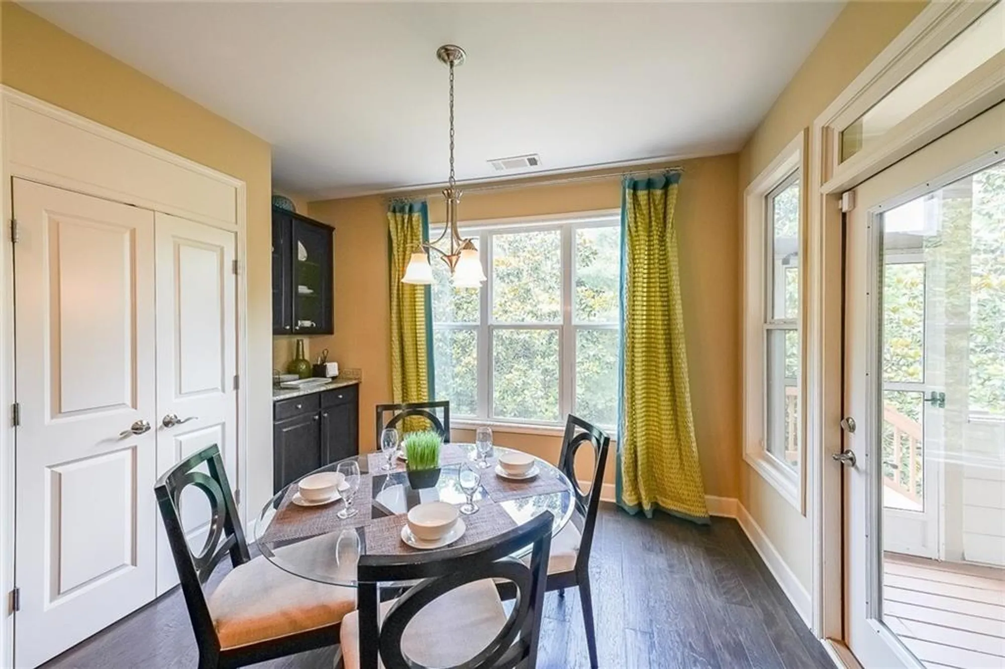 Property Slideshow image 10 of 38 | 3004 scarlet oak ln, Gainesville, GA, 30504