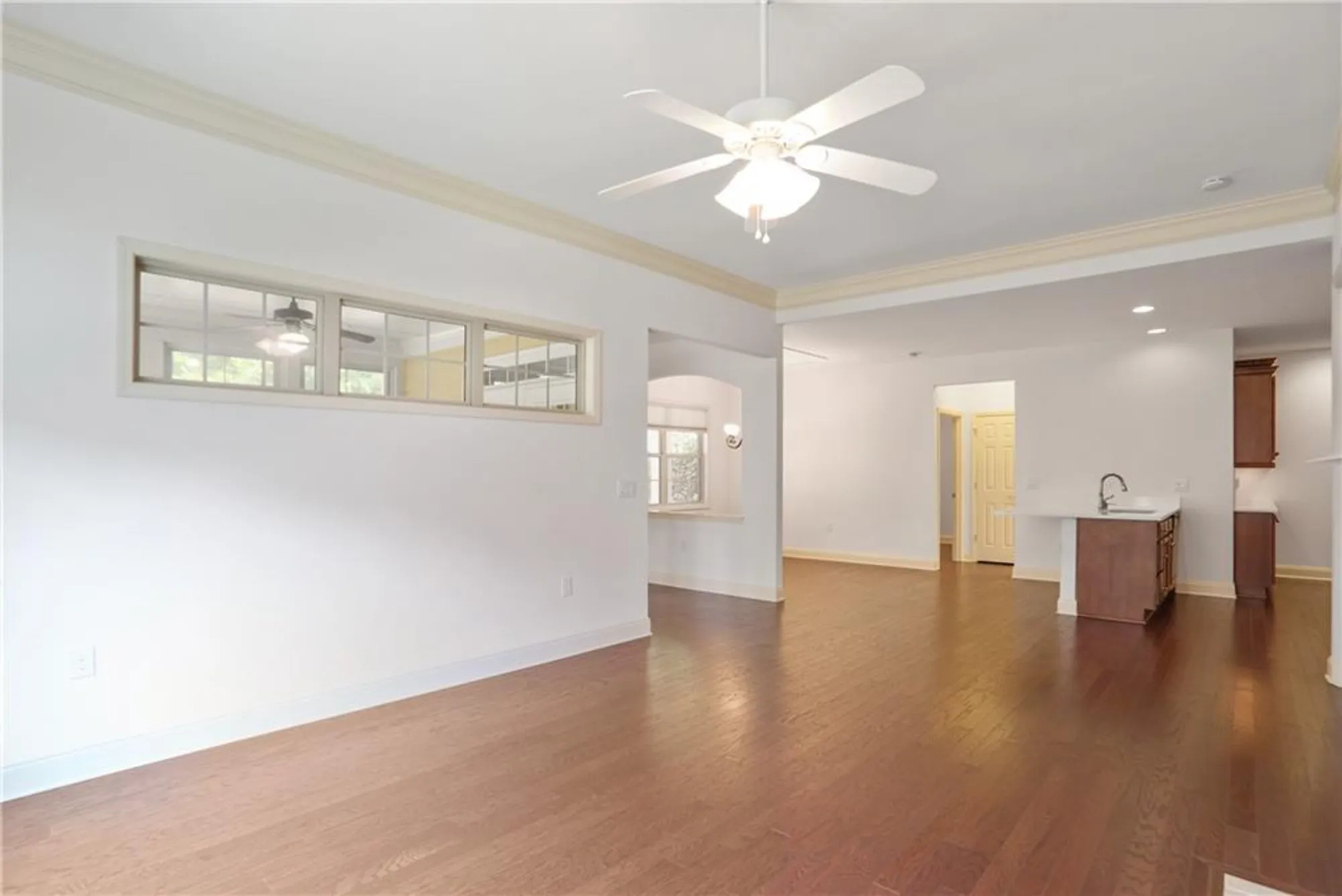 Property Slideshow image 8 of 26 | 1585 oak meadows ln, Cumming, GA, 30041