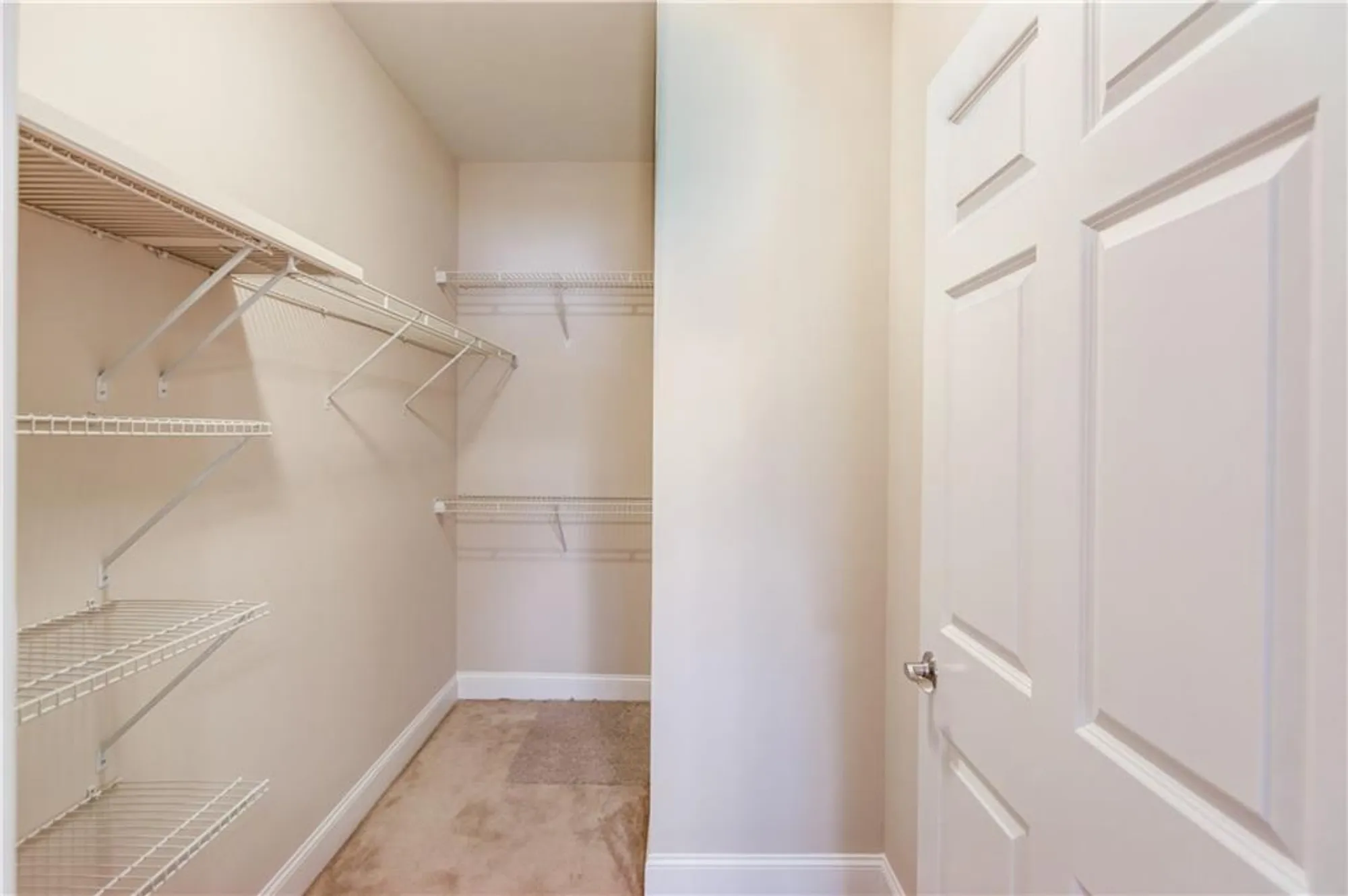 Property Slideshow image 28 of 42 | 4321 lanier ridge walk # 1704, Cumming, GA, 30041