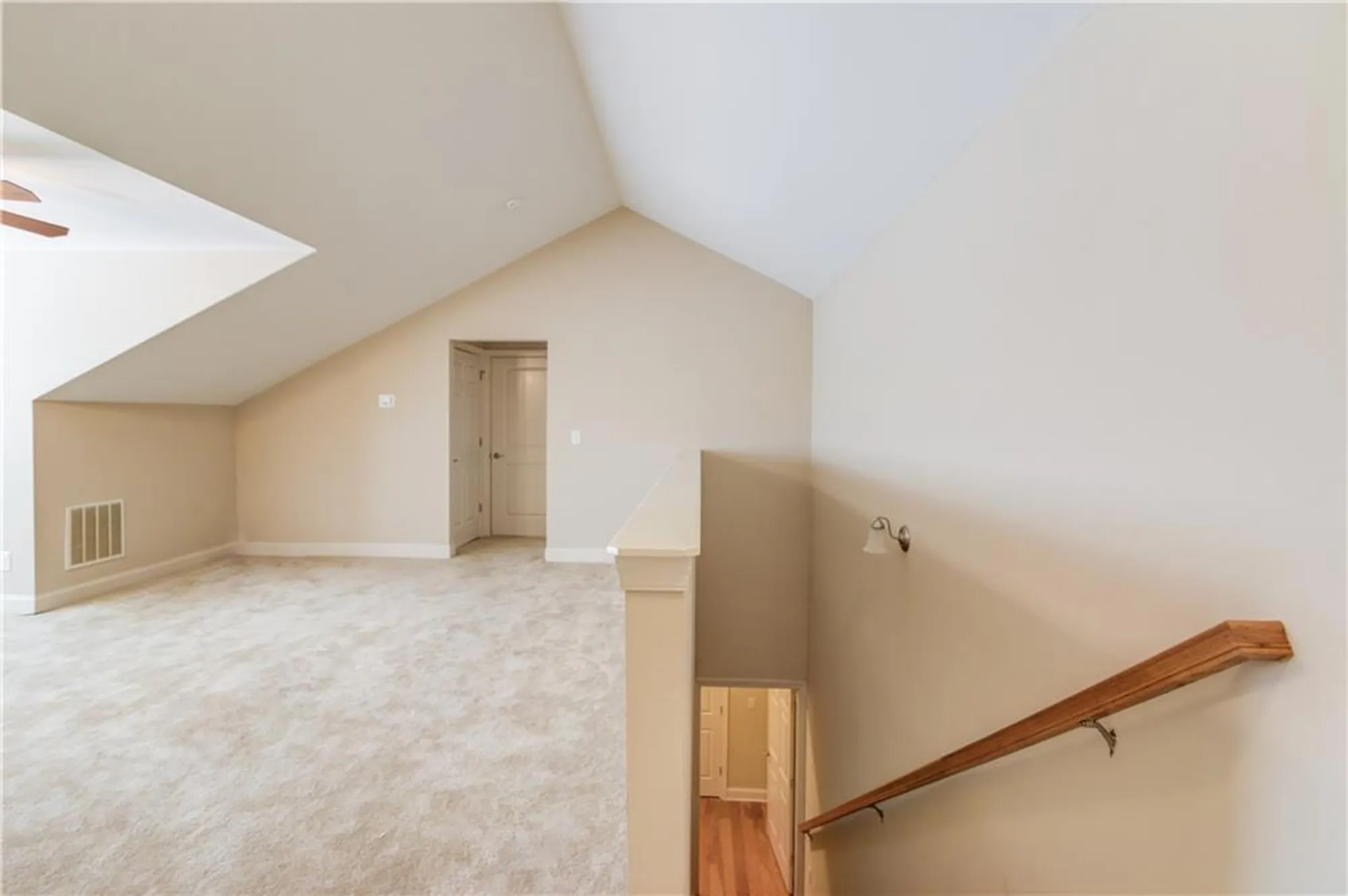 Property Slideshow image 31 of 42 | 4321 lanier ridge walk # 1704, Cumming, GA, 30041