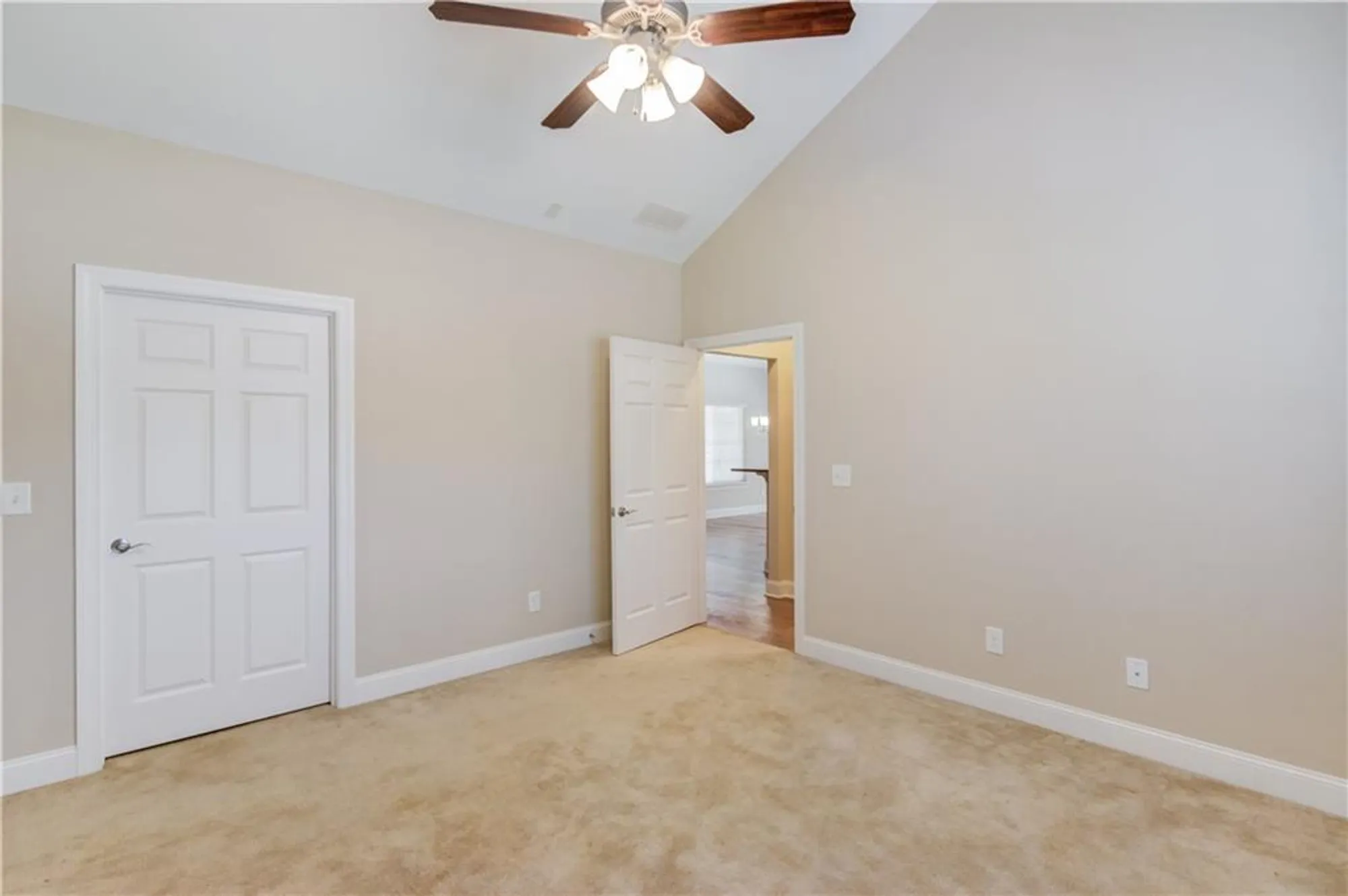 Property Slideshow image 27 of 42 | 4321 lanier ridge walk # 1704, Cumming, GA, 30041