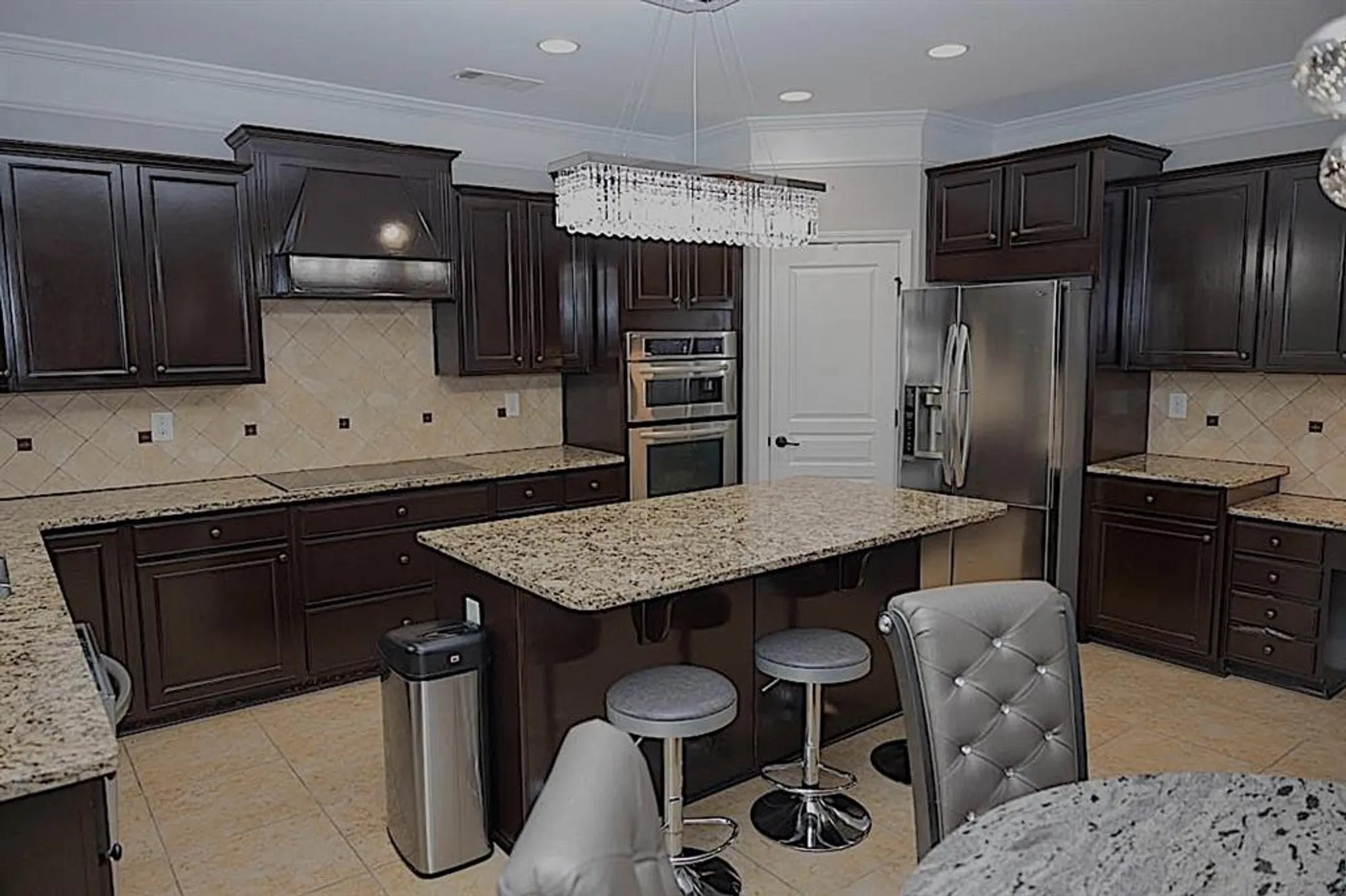 Property Slideshow image 6 of 52 | 6614 covered bridge way, Hoschton, GA, 30548