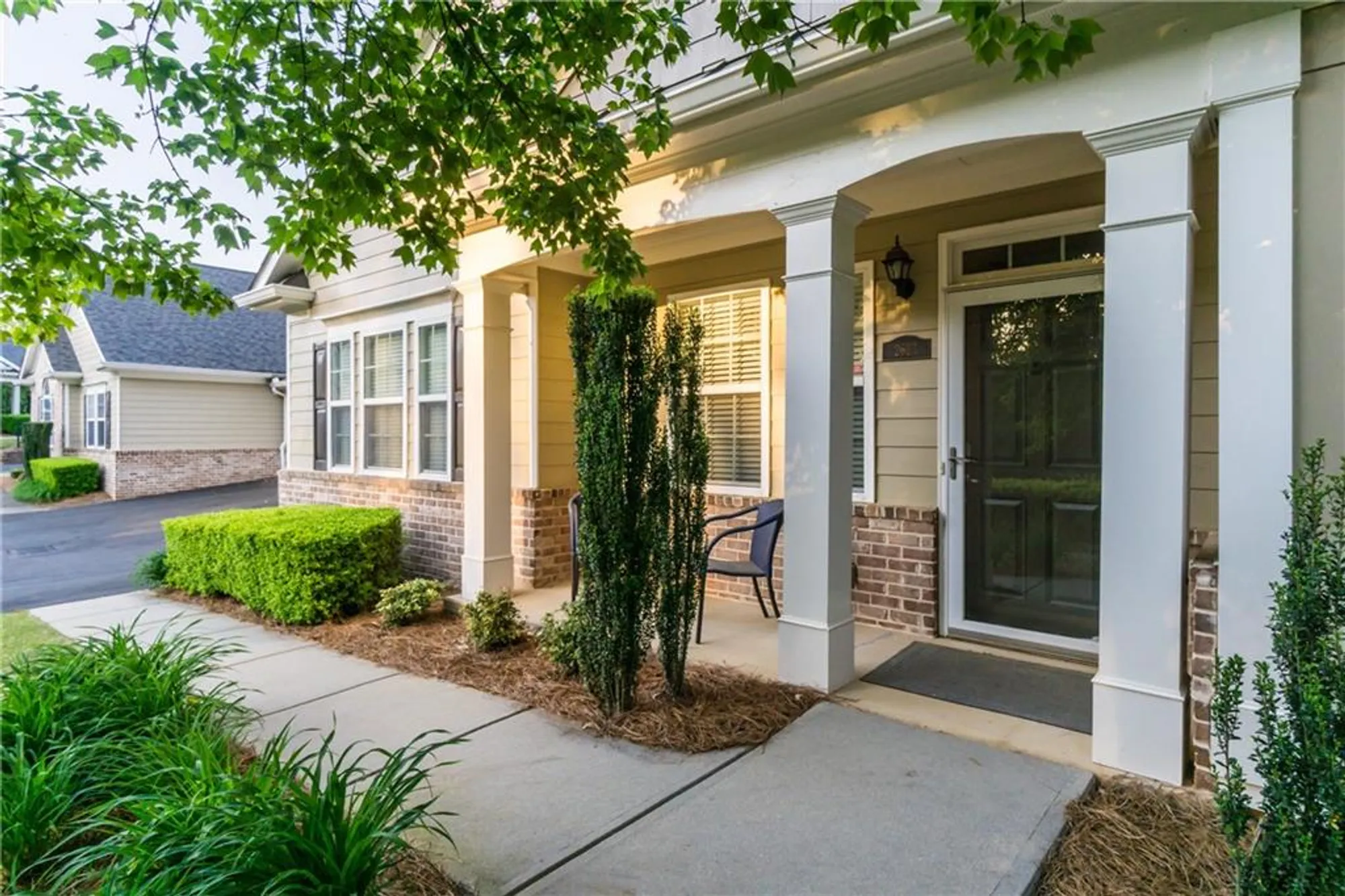 Property Slideshow image 3 of 34 | 2623 grapevine cir 602, Cumming, GA, 30041