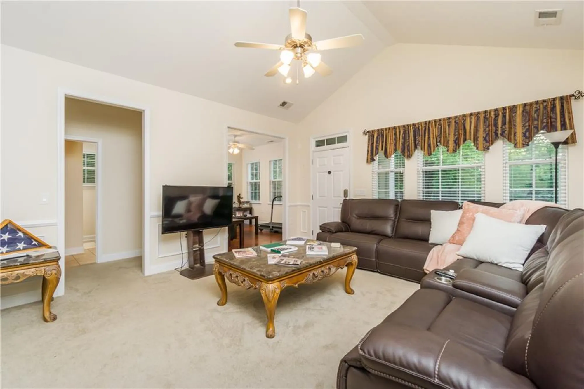 Property Slideshow image 7 of 34 | 2623 grapevine cir 602, Cumming, GA, 30041