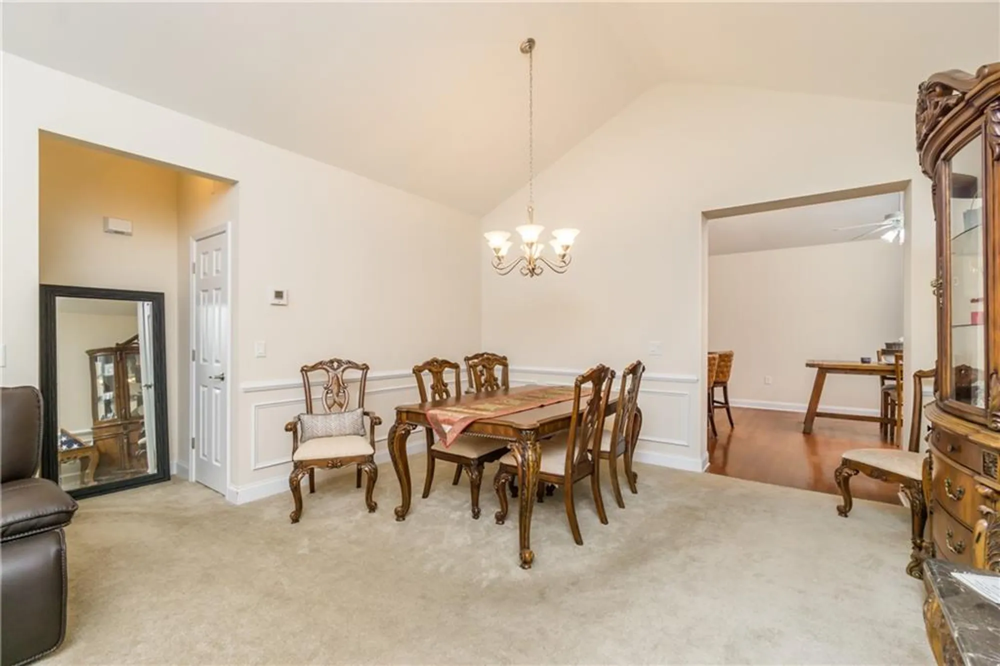 Property Slideshow image 8 of 34 | 2623 grapevine cir 602, Cumming, GA, 30041