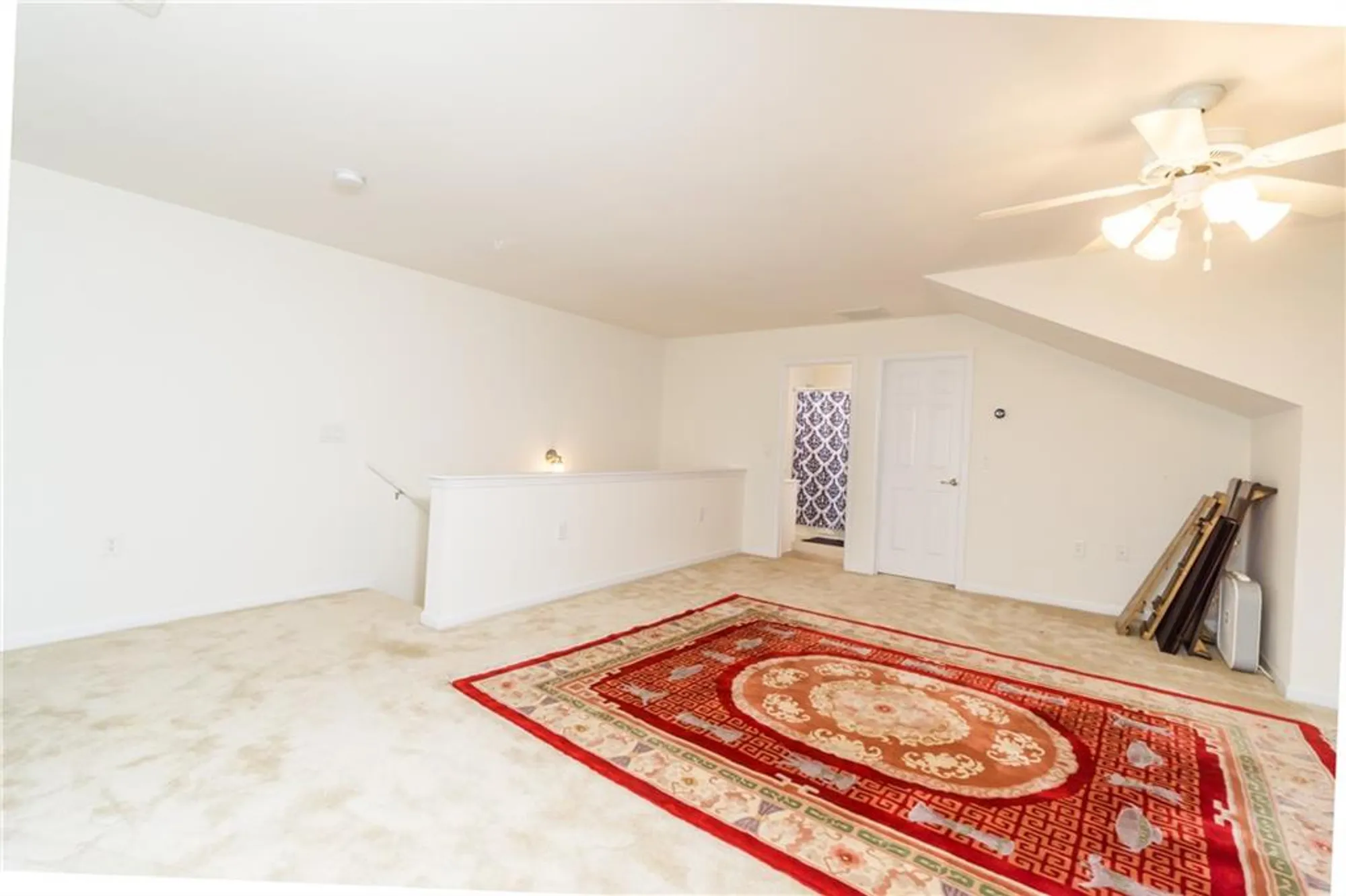 Property Slideshow image 28 of 34 | 2623 grapevine cir 602, Cumming, GA, 30041