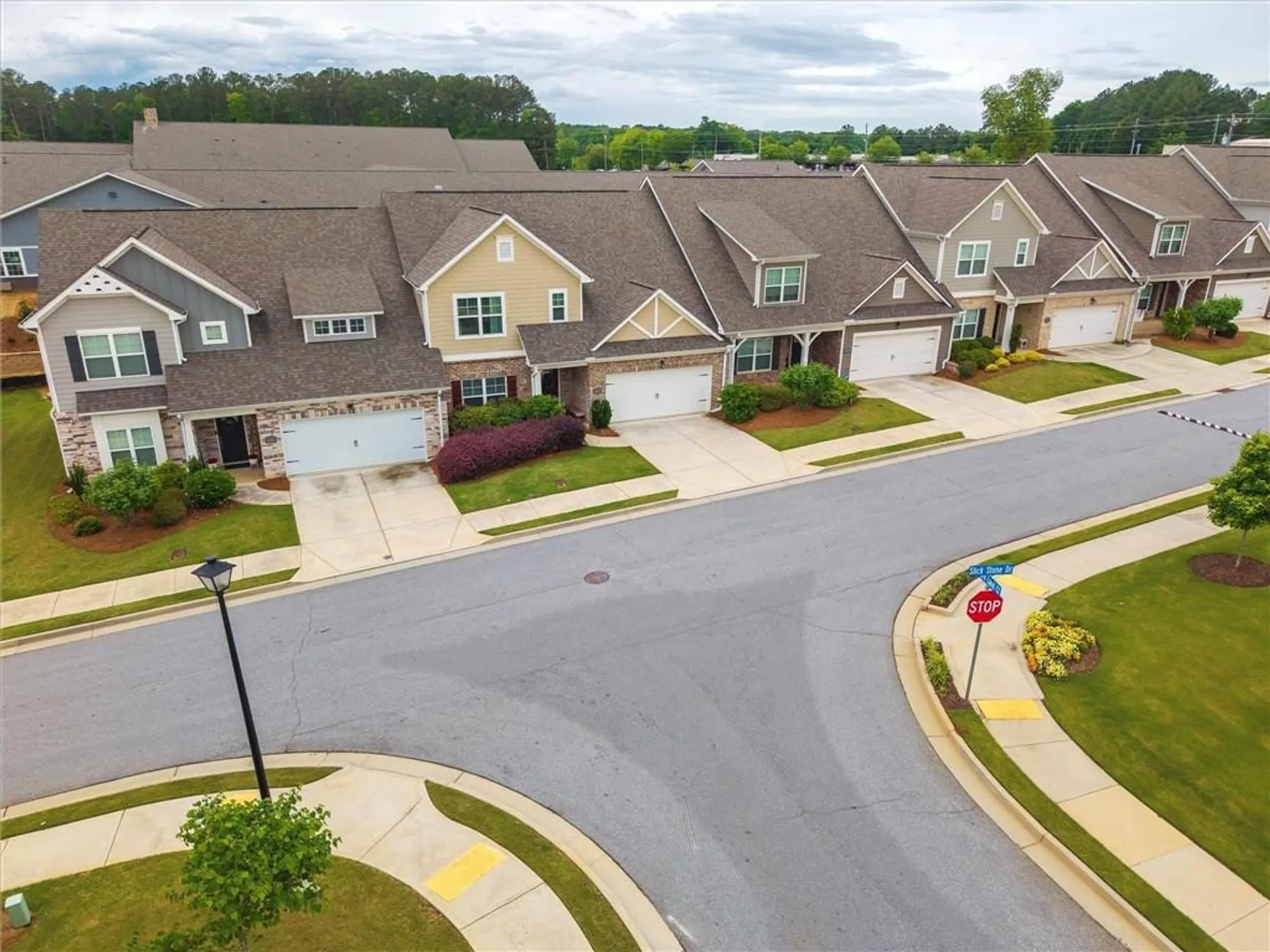 Property Slideshow image 34 of 35 | 2141 slick stone dr, Snellville, GA, 30078