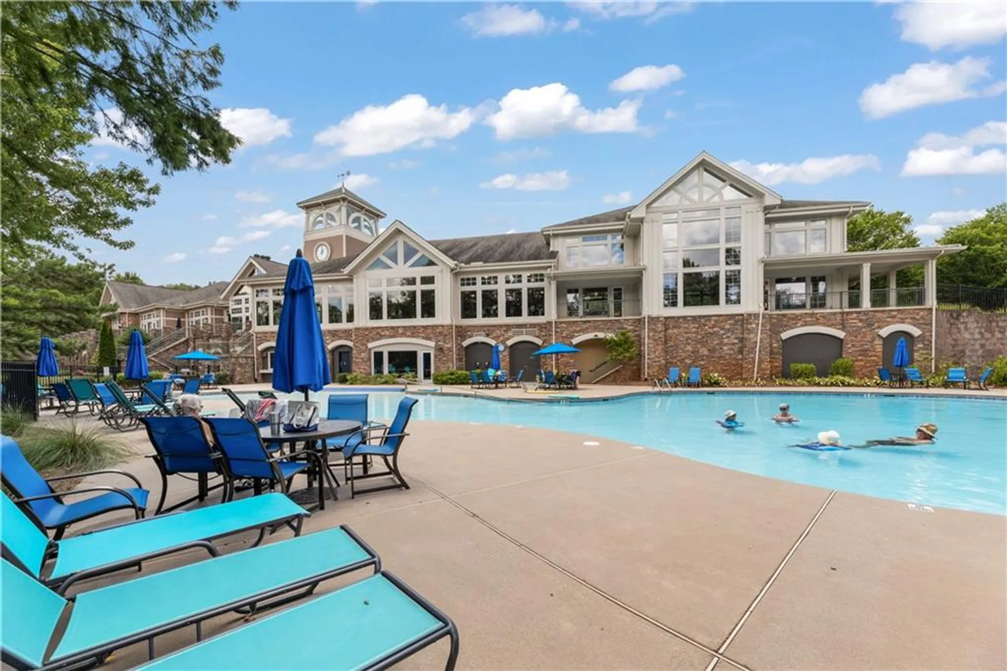 Property Slideshow image 33 of 47 | 6241 greenstone cir, Hoschton, GA, 30548