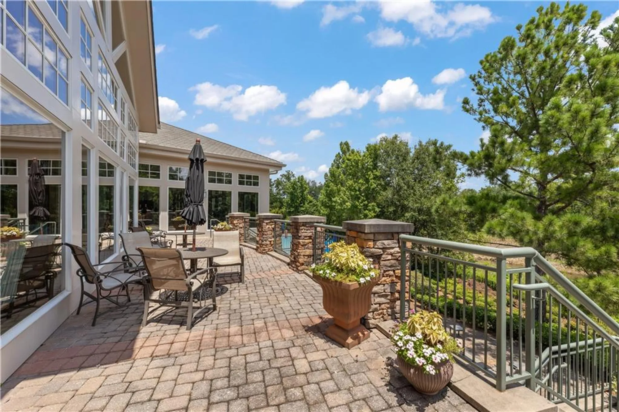 Property Slideshow image 32 of 47 | 6241 greenstone cir, Hoschton, GA, 30548