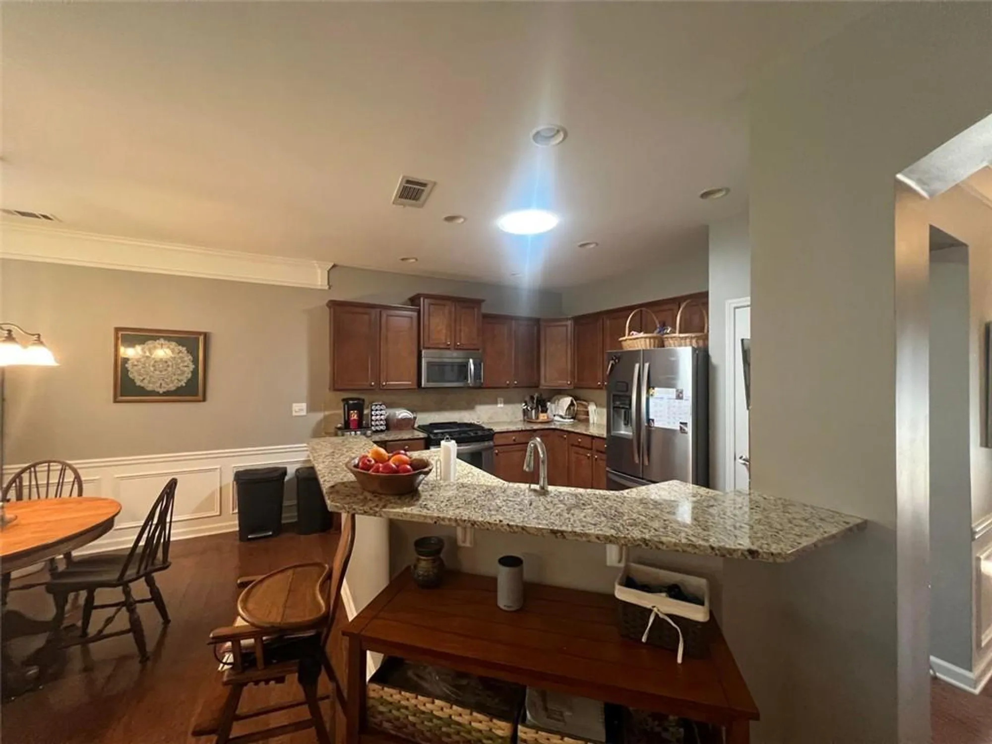 Property Slideshow image 8 of 52 | 6443 autumn crest ln, Hoschton, GA, 30548