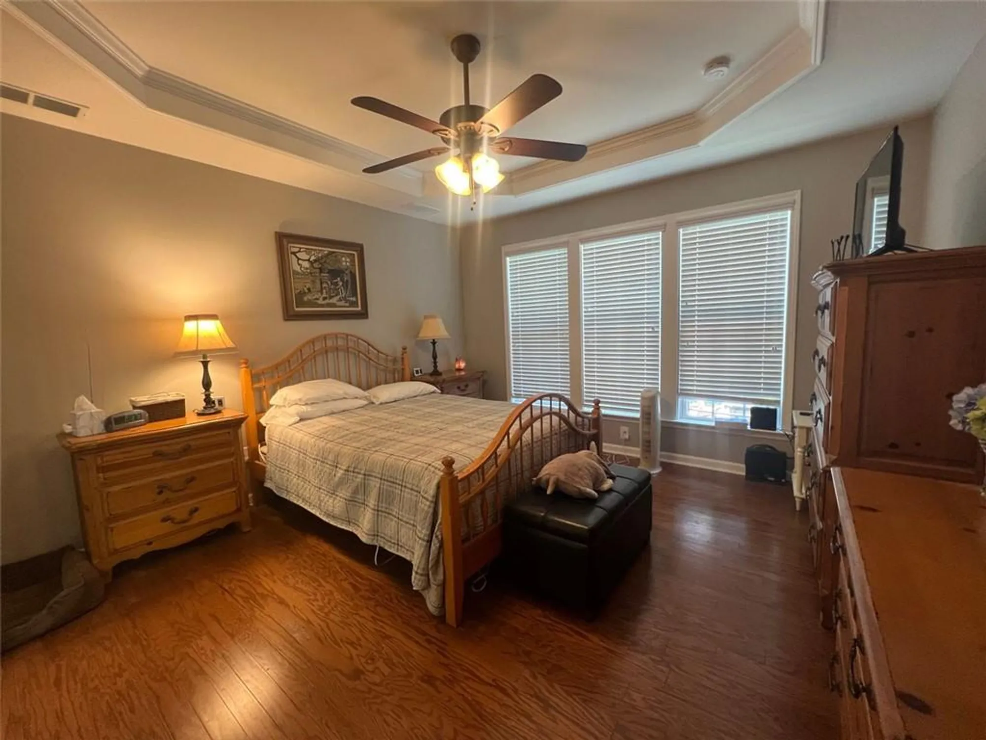 Property Slideshow image 12 of 52 | 6443 autumn crest ln, Hoschton, GA, 30548