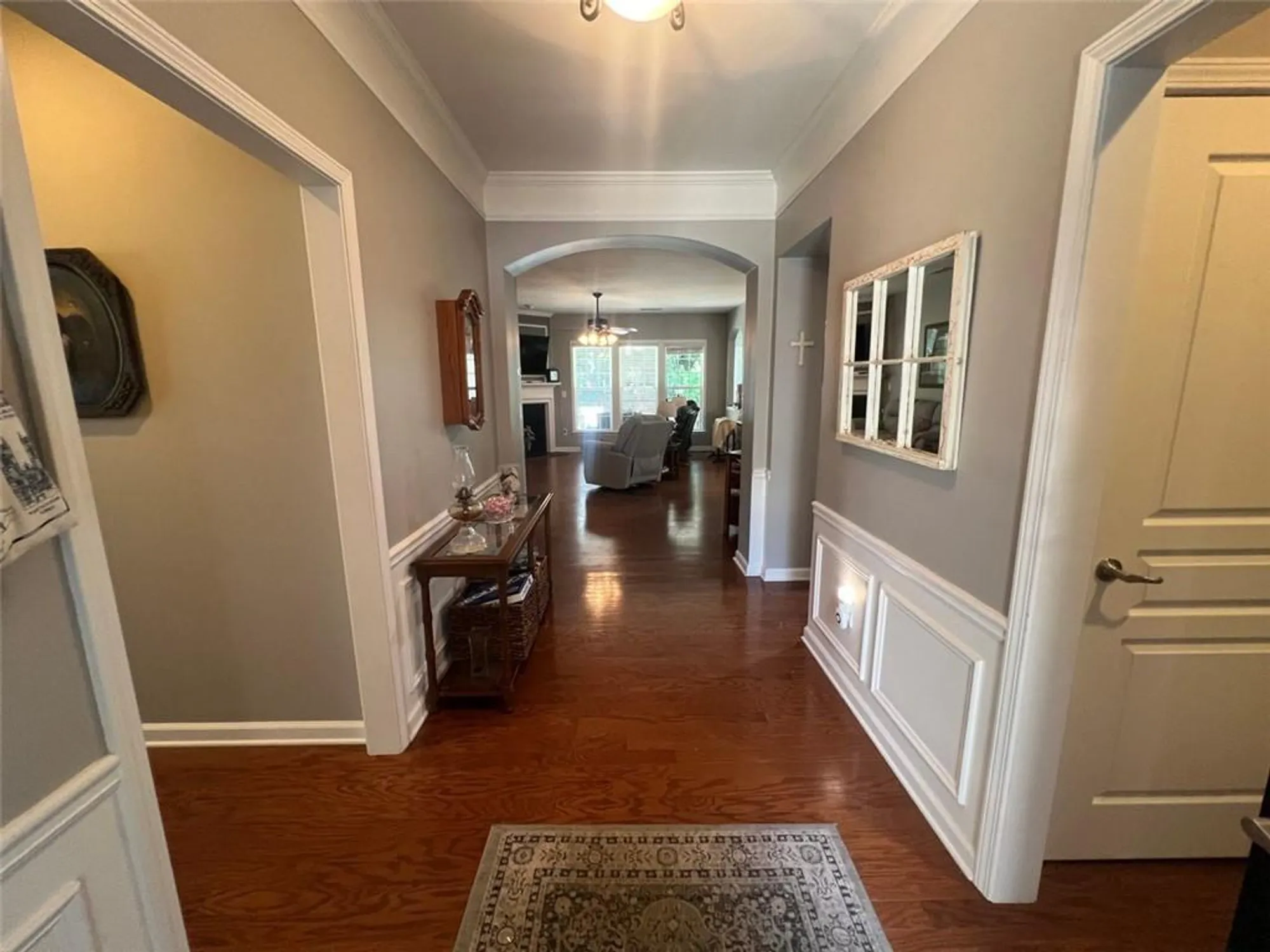 Property Slideshow image 25 of 52 | 6443 autumn crest ln, Hoschton, GA, 30548