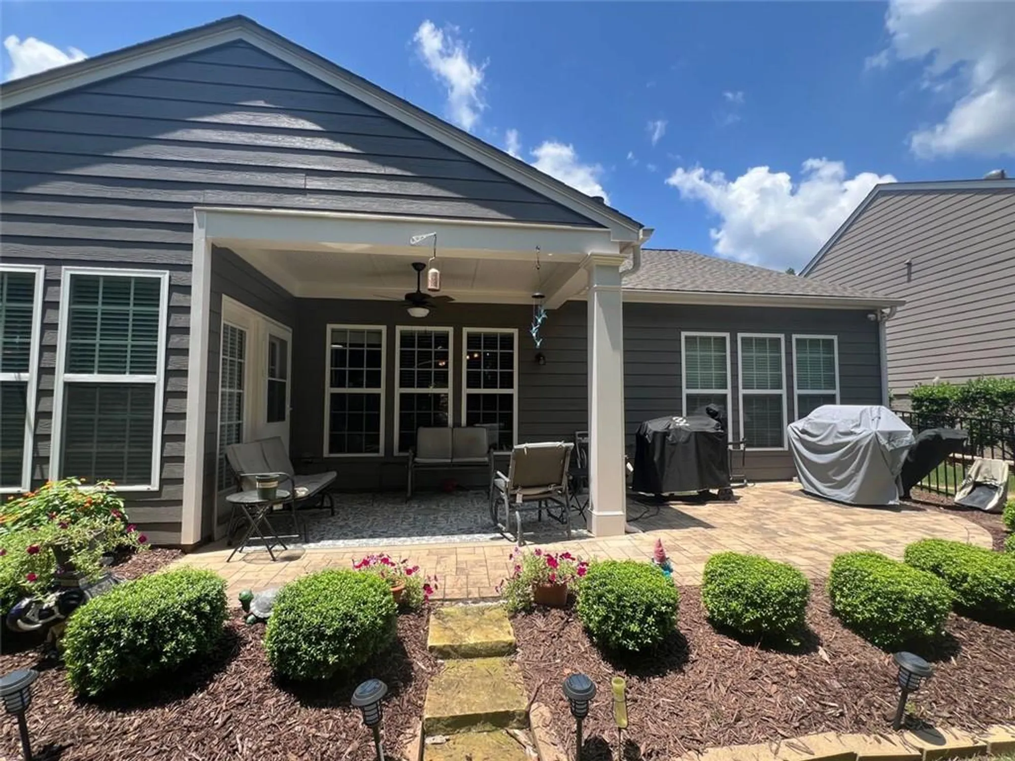 Property Slideshow image 35 of 52 | 6443 autumn crest ln, Hoschton, GA, 30548