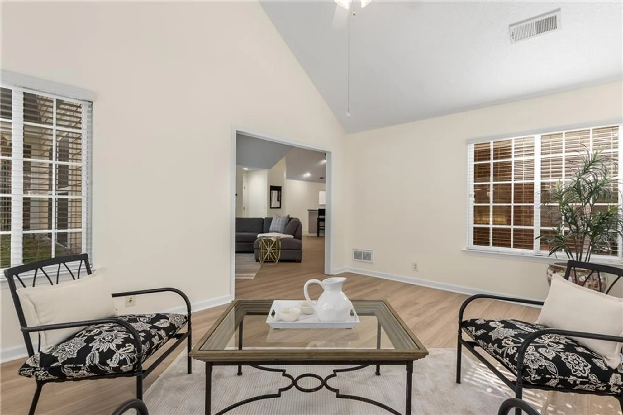 Property Slideshow image 10 of 36 | 3077 oakside cir, Alpharetta, GA, 30004