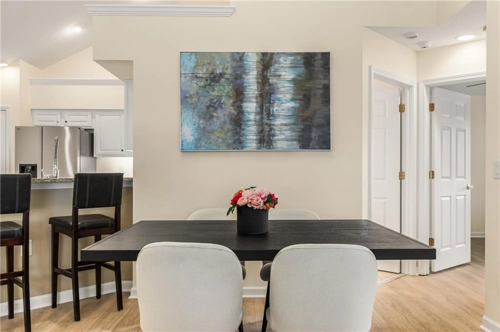 Property Slideshow image 14 of 36 | 3077 oakside cir, Alpharetta, GA, 30004