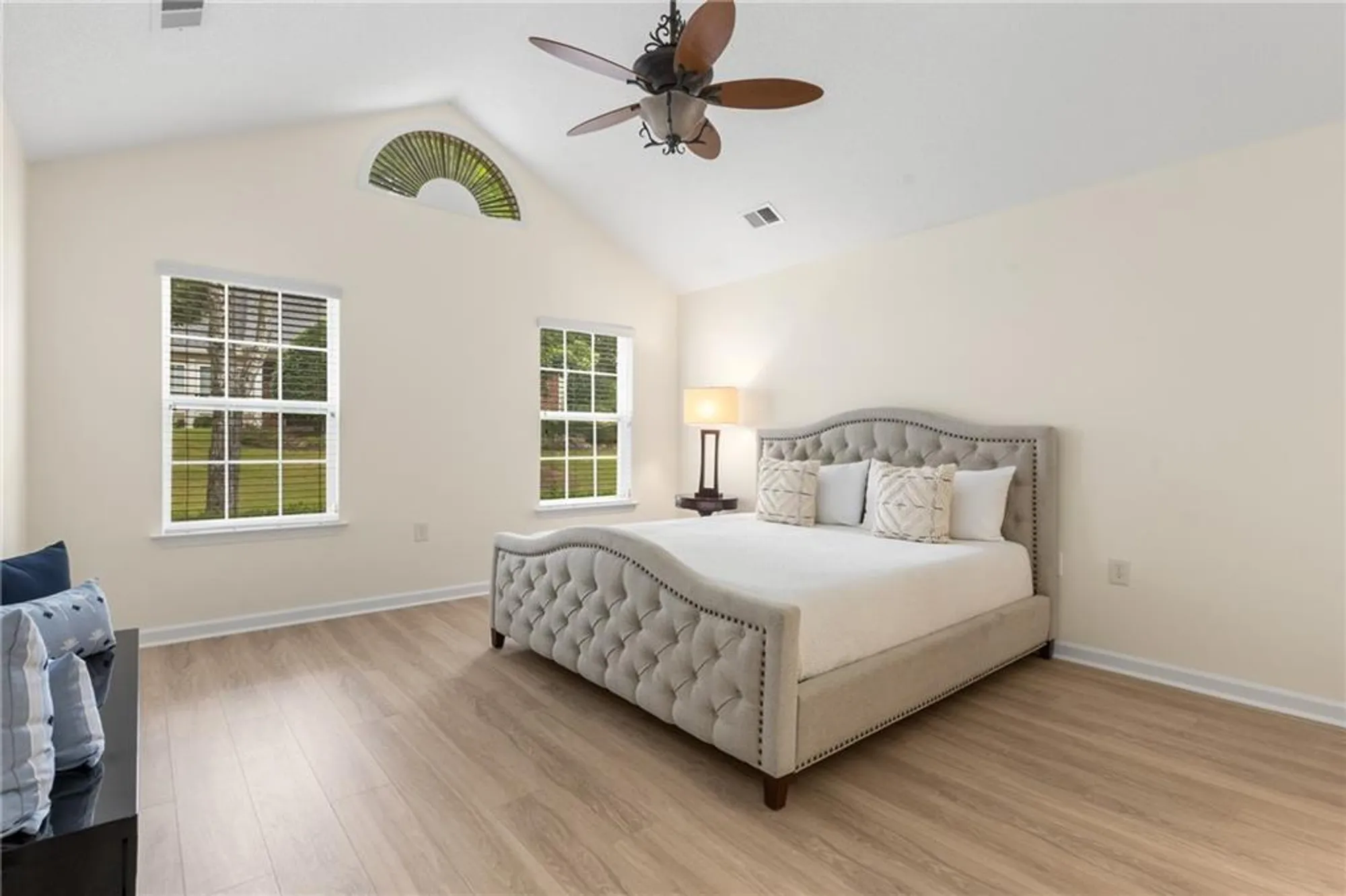 Property Slideshow image 22 of 36 | 3077 oakside cir, Alpharetta, GA, 30004