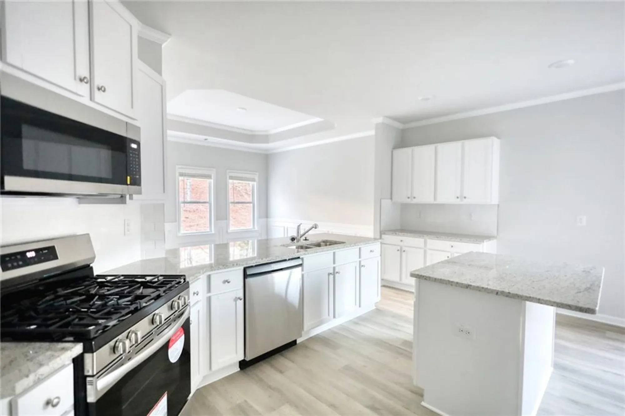 Property Slideshow image 4 of 12 | 695 park place way, Social Circle, GA, 30025