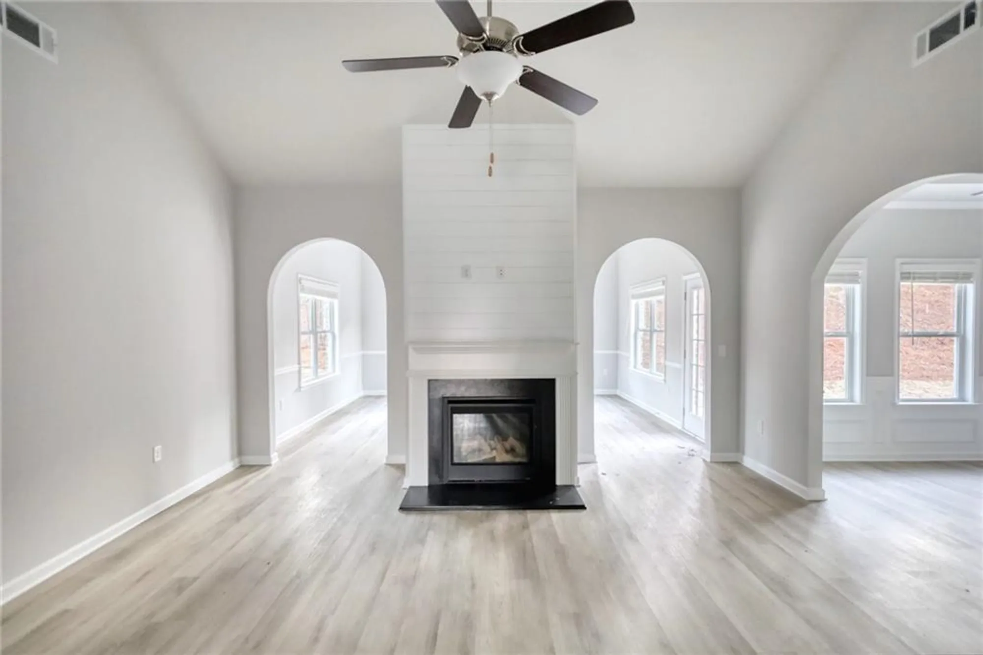 Property Slideshow image 9 of 12 | 695 park place way, Social Circle, GA, 30025