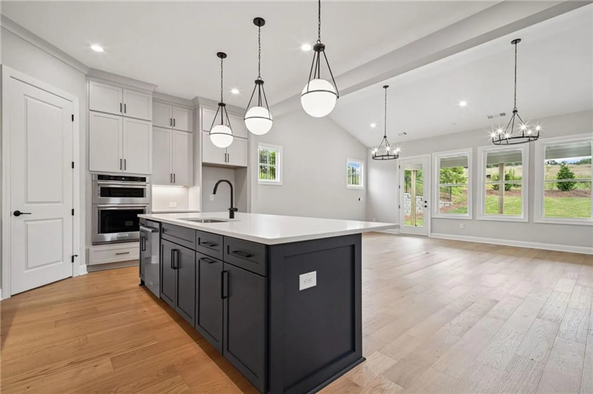 Property Slideshow image 6 of 53 | 1209 lakeside overlook, Canton, GA, 30114