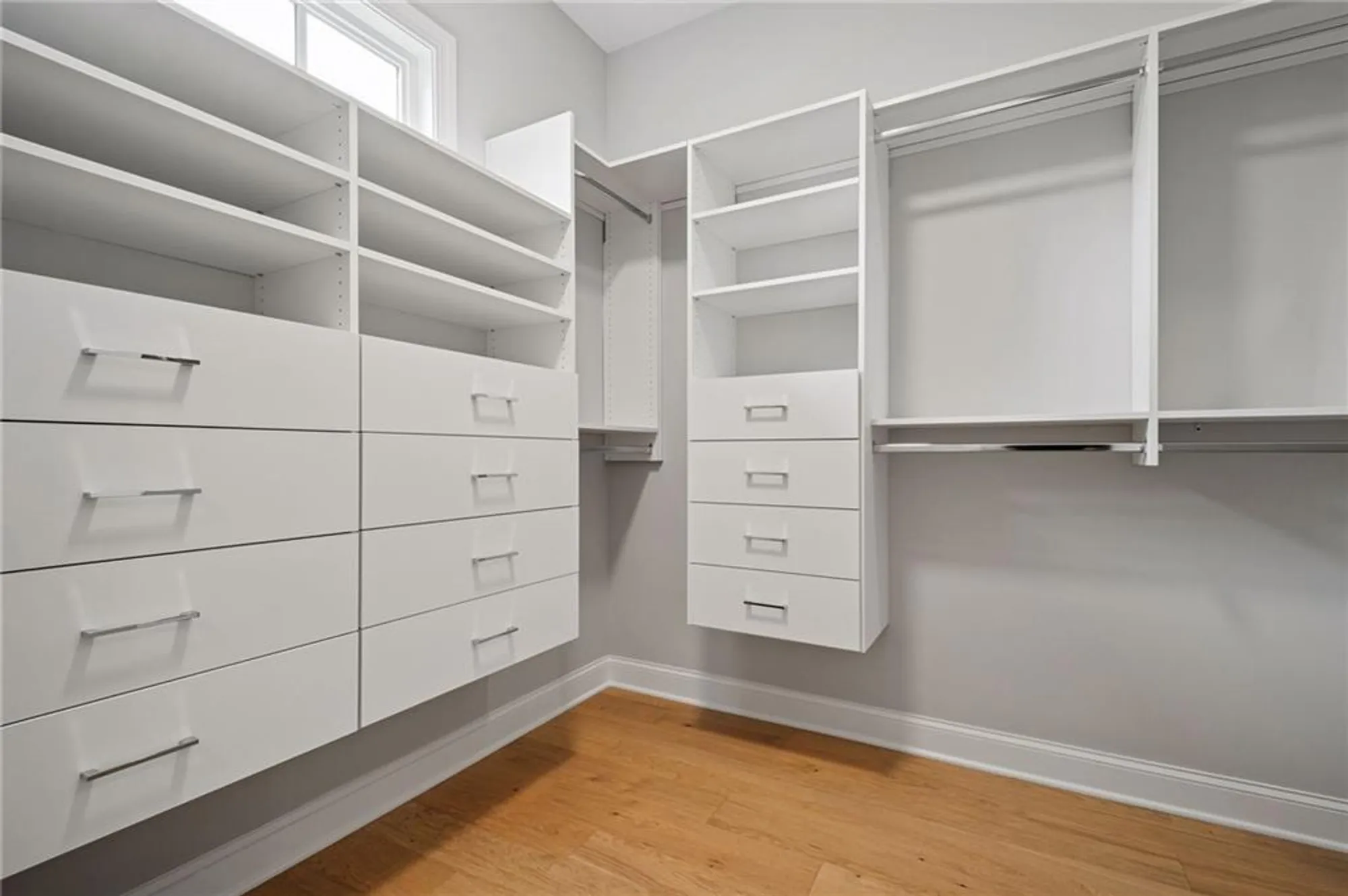 Property Slideshow image 14 of 53 | 1209 lakeside overlook, Canton, GA, 30114