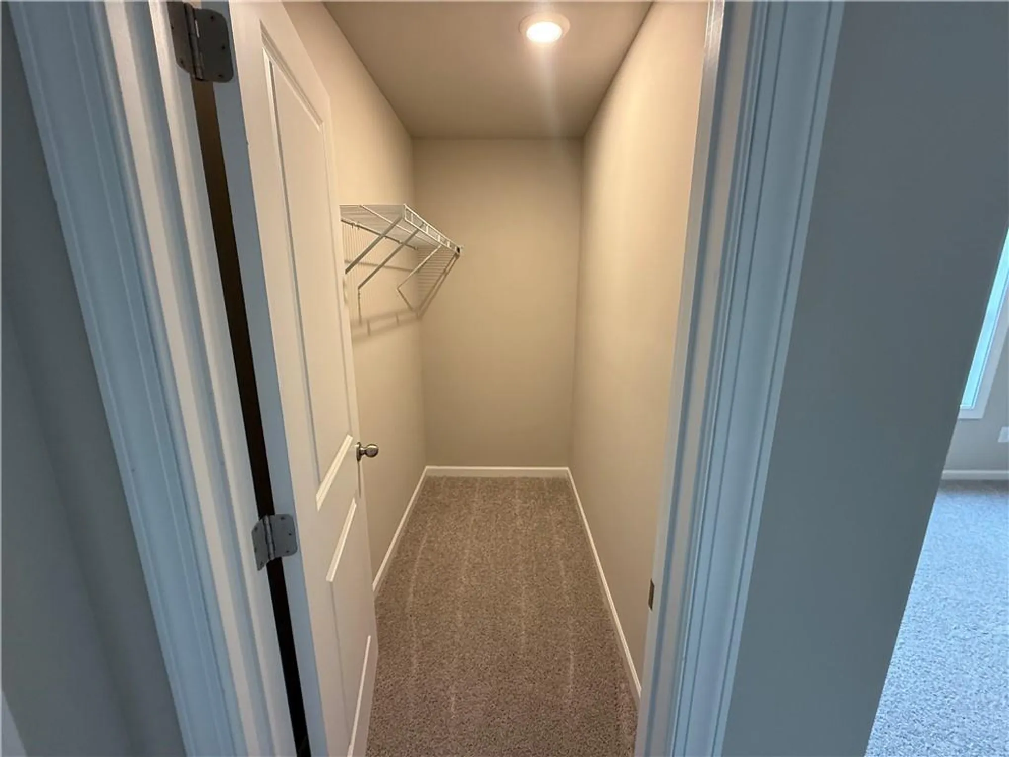 Property Slideshow image 15 of 34 | 329 lakeside trce, Canton, GA, 30115