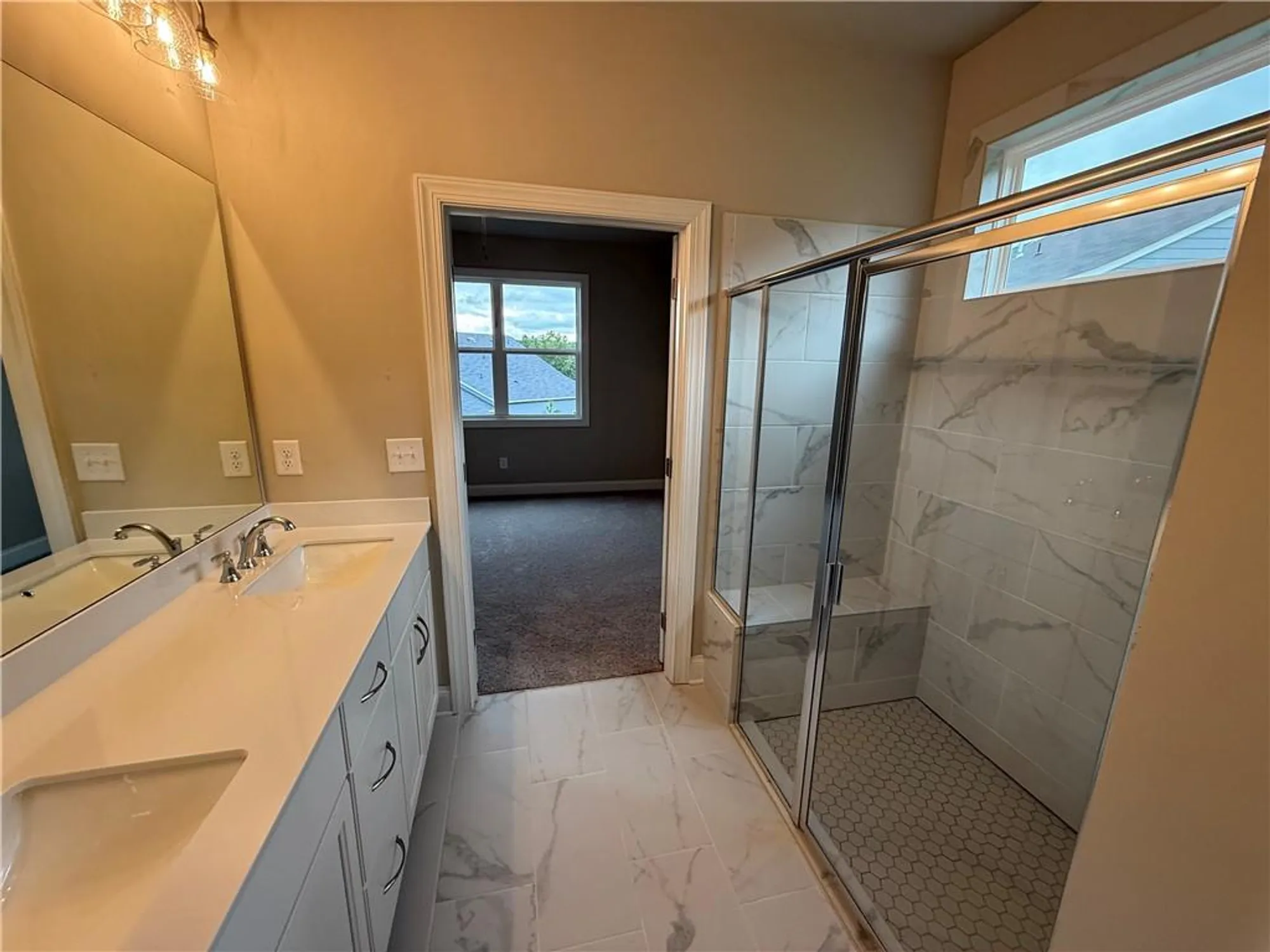 Property Slideshow image 11 of 34 | 329 lakeside trce, Canton, GA, 30115