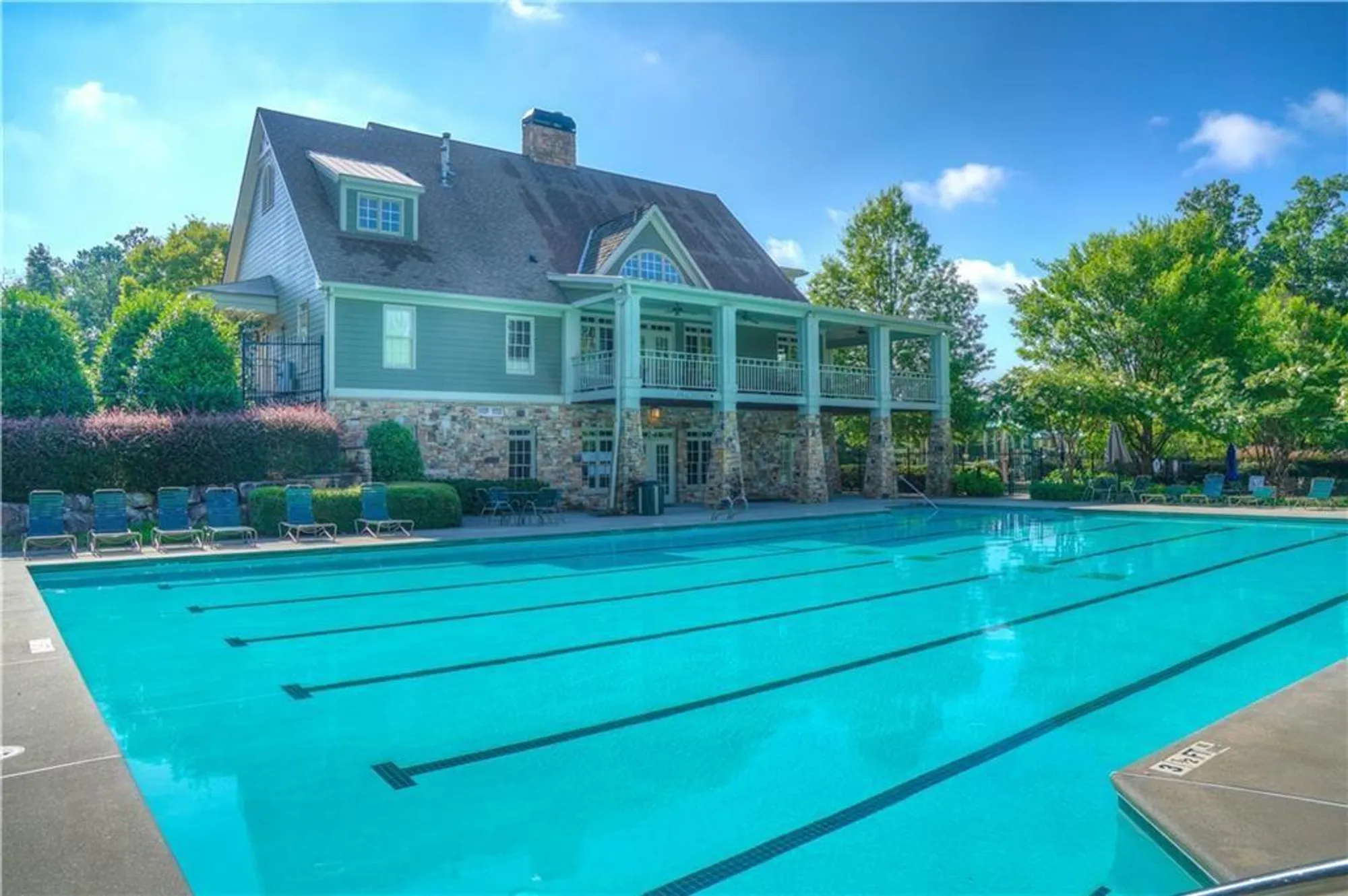 Property Slideshow image 24 of 34 | 329 lakeside trce, Canton, GA, 30115