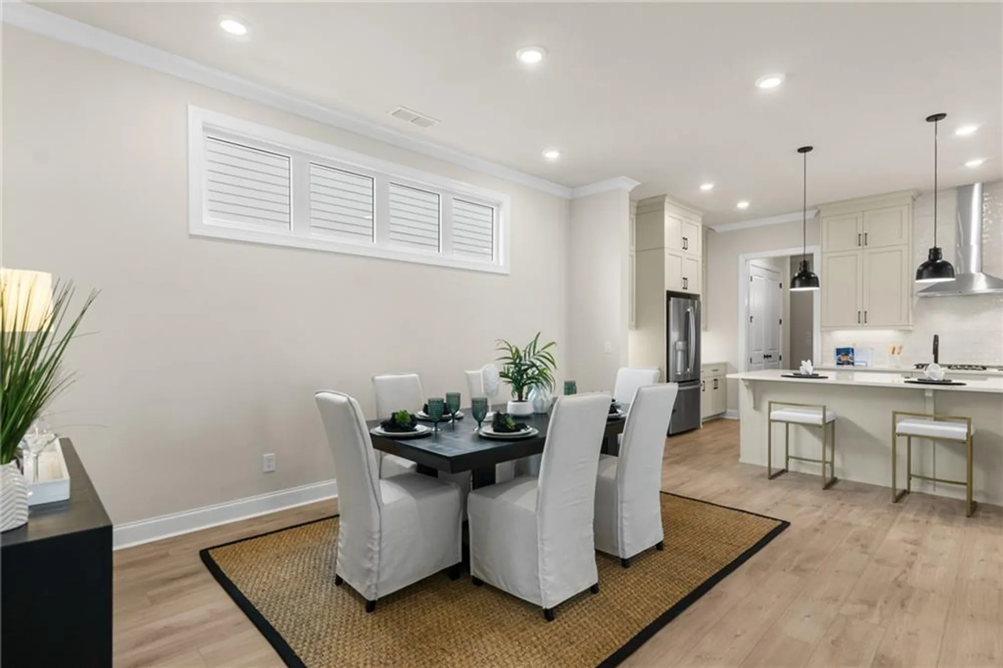 Property Slideshow image 7 of 65 | 533 godfrey dr, Cumming, GA, 30040