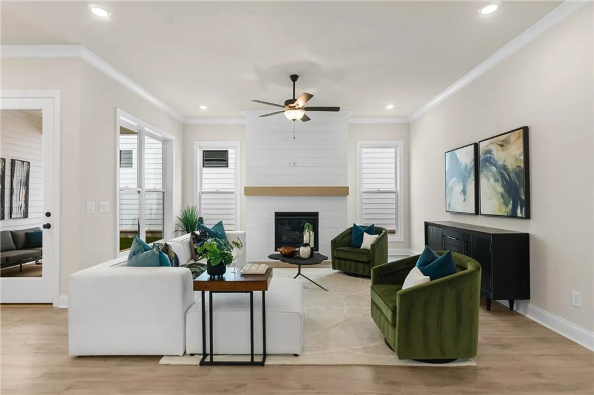 Property Slideshow image 8 of 65 | 533 godfrey dr, Cumming, GA, 30040