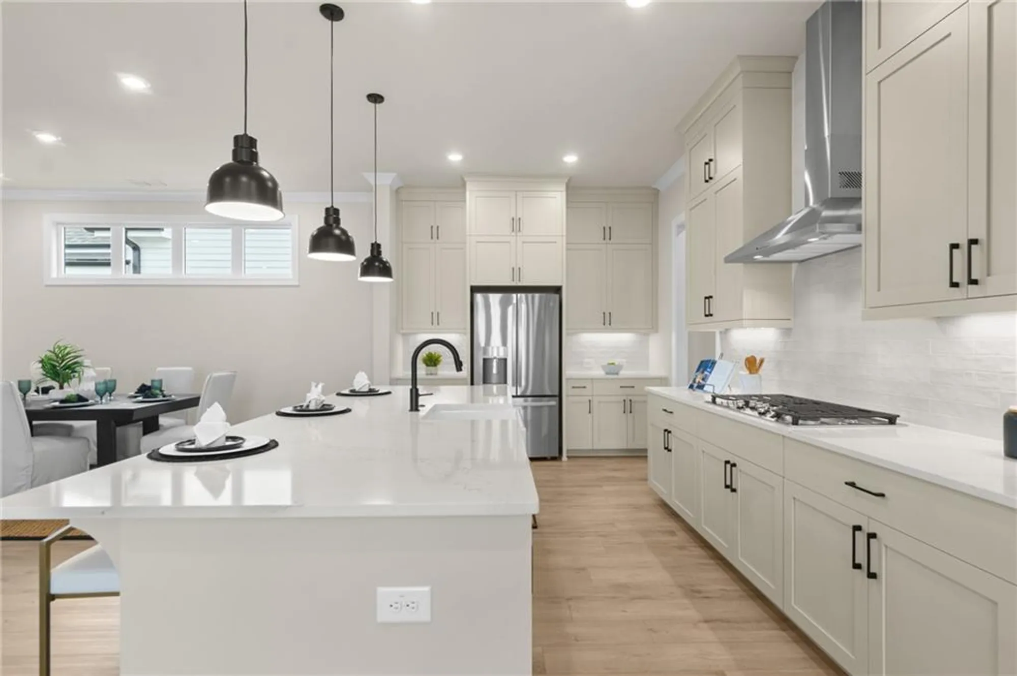 Property Slideshow image 13 of 65 | 533 godfrey dr, Cumming, GA, 30040