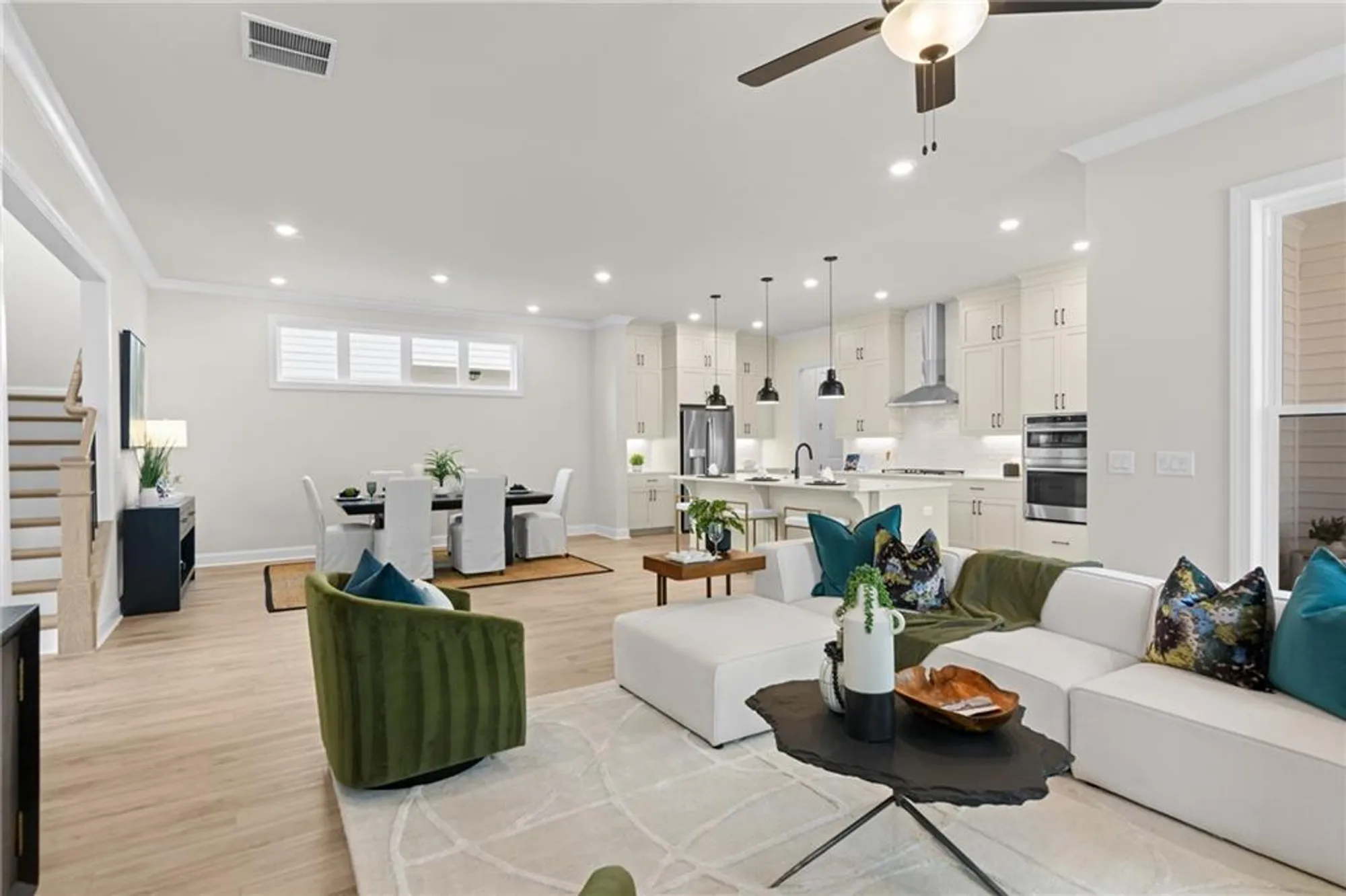 Property Slideshow image 16 of 65 | 533 godfrey dr, Cumming, GA, 30040