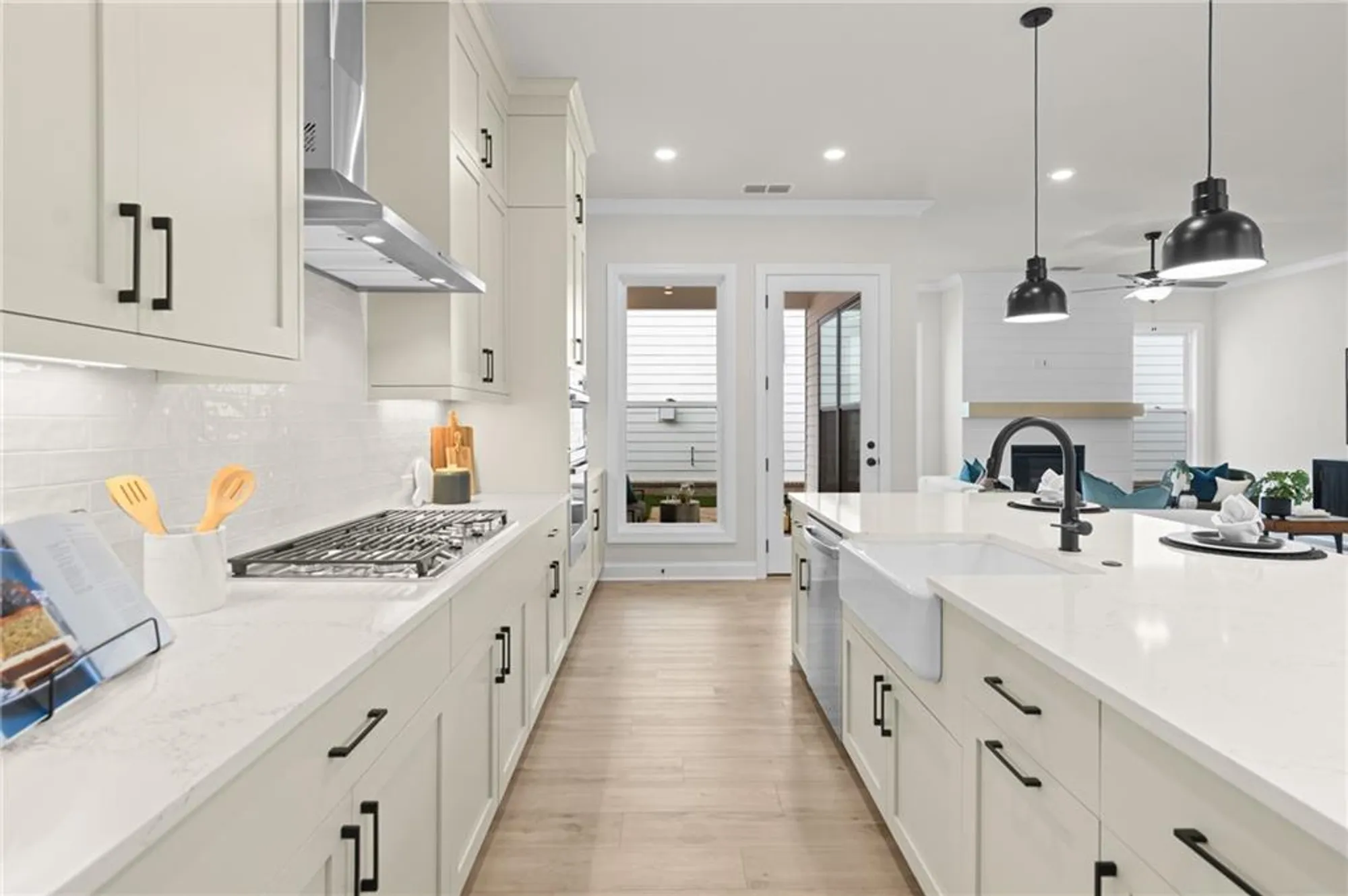 Property Slideshow image 18 of 65 | 533 godfrey dr, Cumming, GA, 30040