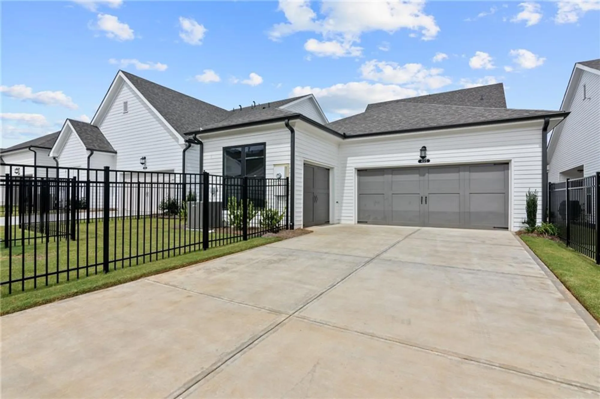 Property Slideshow image 35 of 65 | 533 godfrey dr, Cumming, GA, 30040