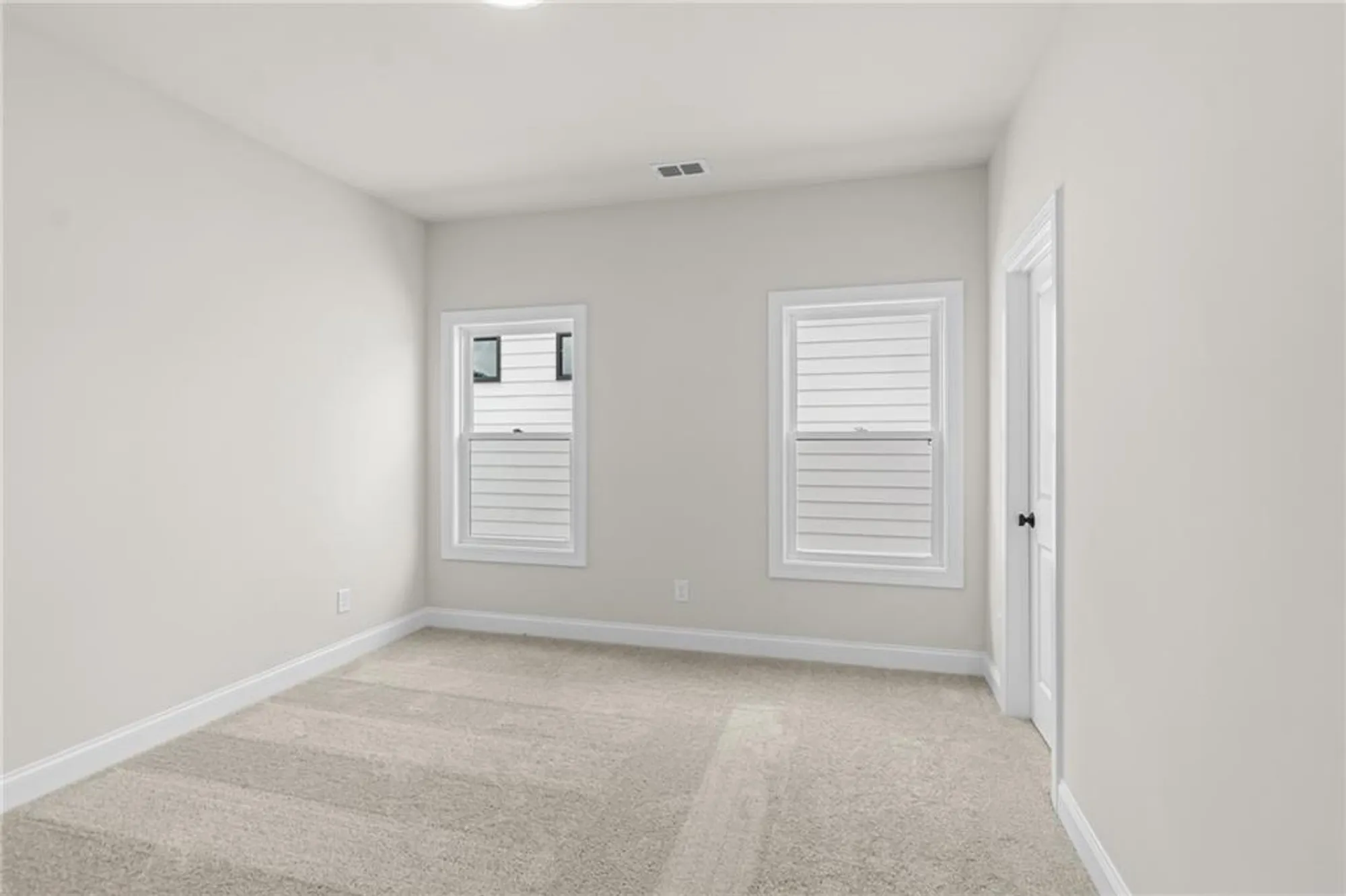 Property Slideshow image 32 of 65 | 533 godfrey dr, Cumming, GA, 30040