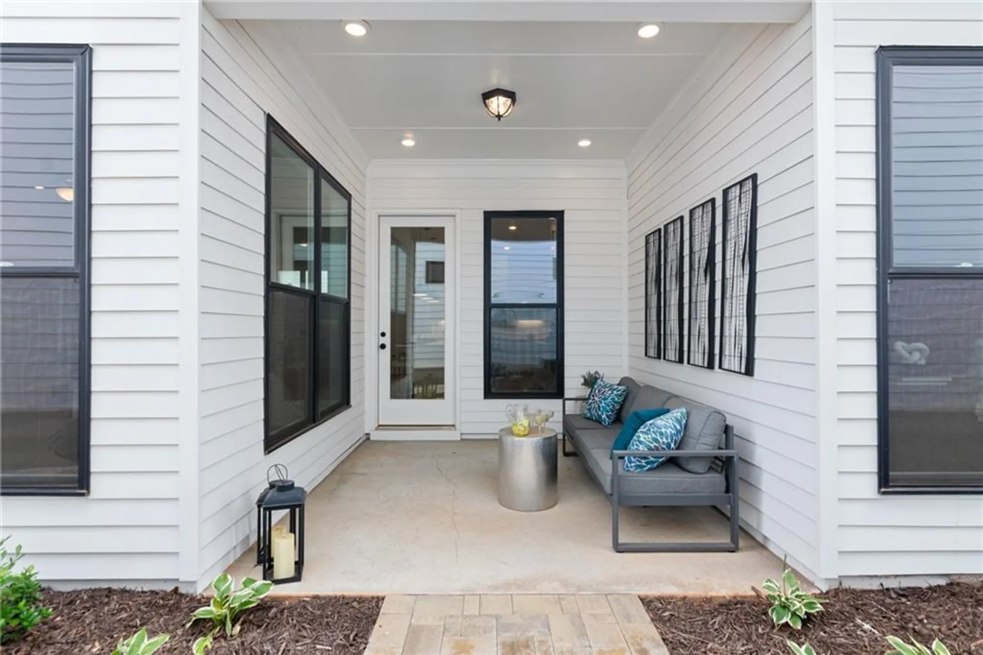 Property Slideshow image 33 of 65 | 533 godfrey dr, Cumming, GA, 30040