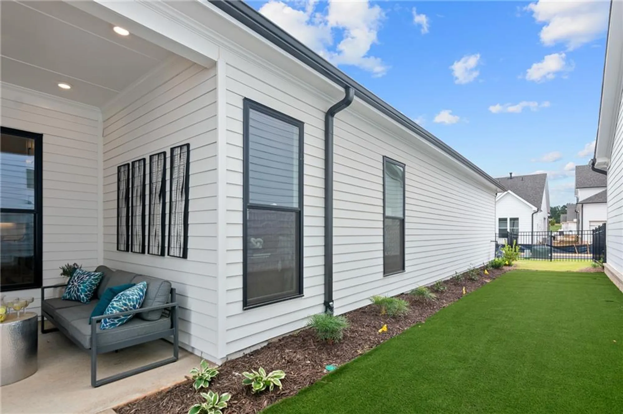 Property Slideshow image 34 of 65 | 533 godfrey dr, Cumming, GA, 30040