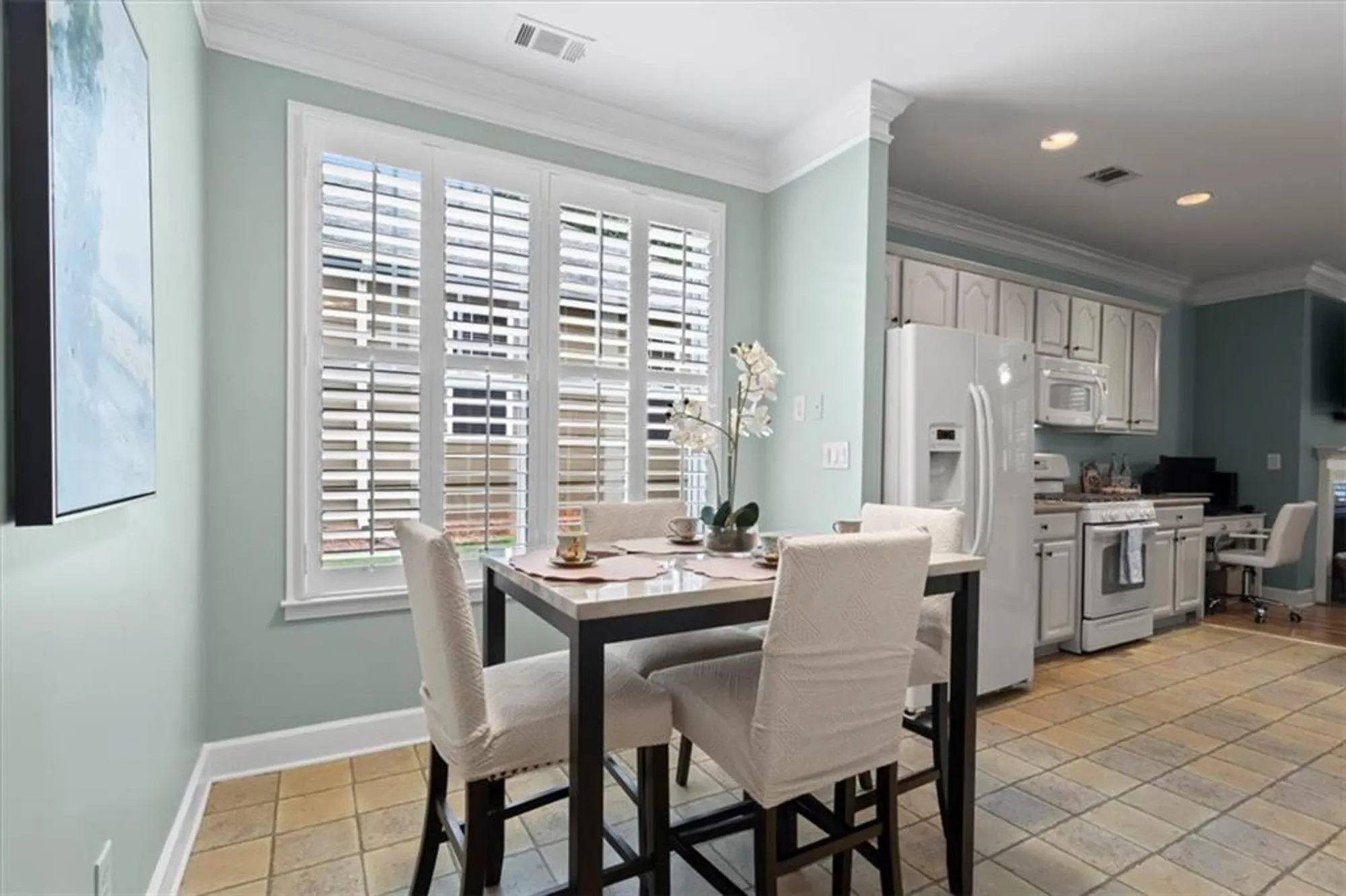 Property Slideshow image 19 of 57 | 235 balsam dr, Canton, GA, 30114