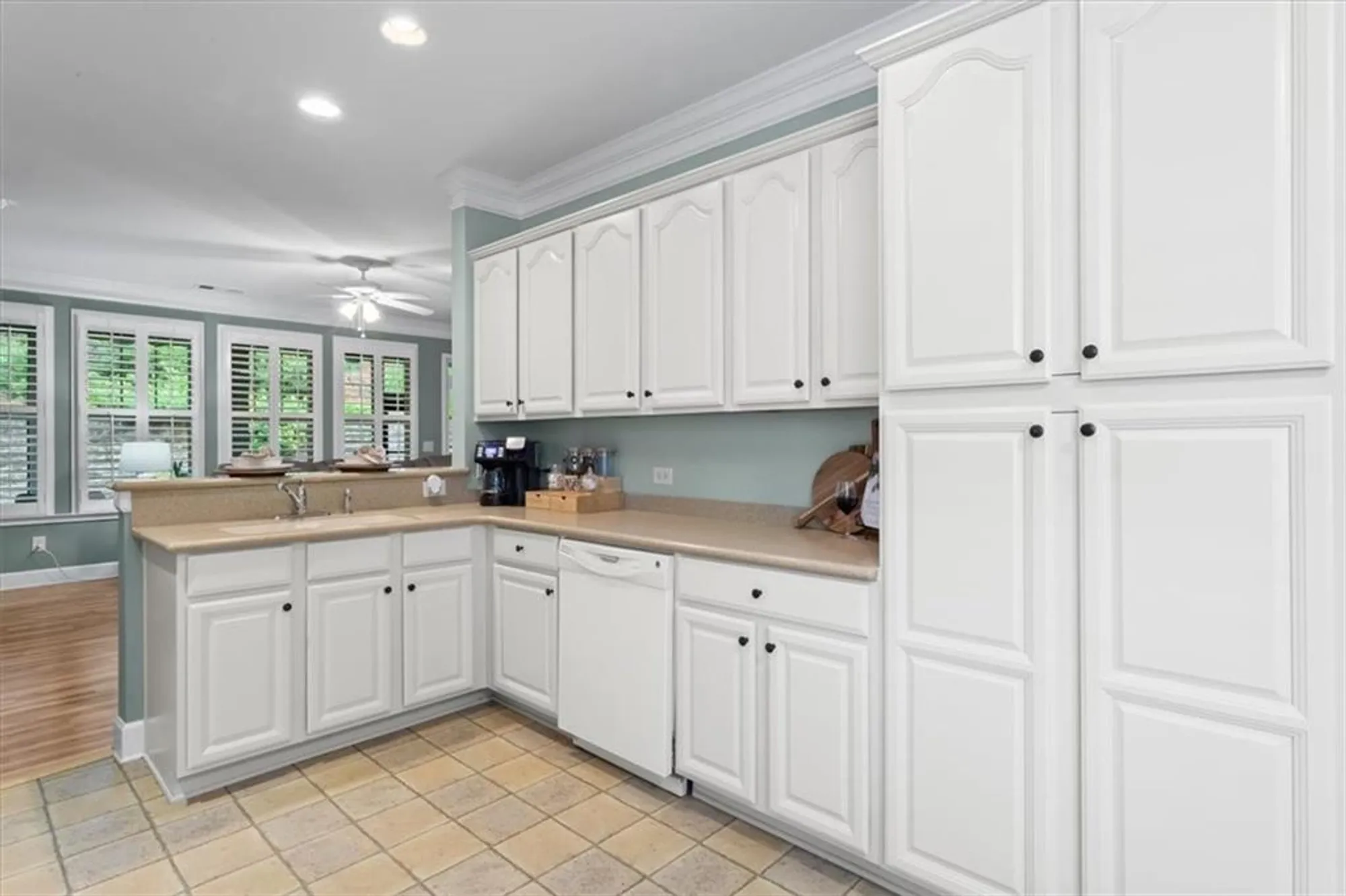 Property Slideshow image 16 of 57 | 235 balsam dr, Canton, GA, 30114