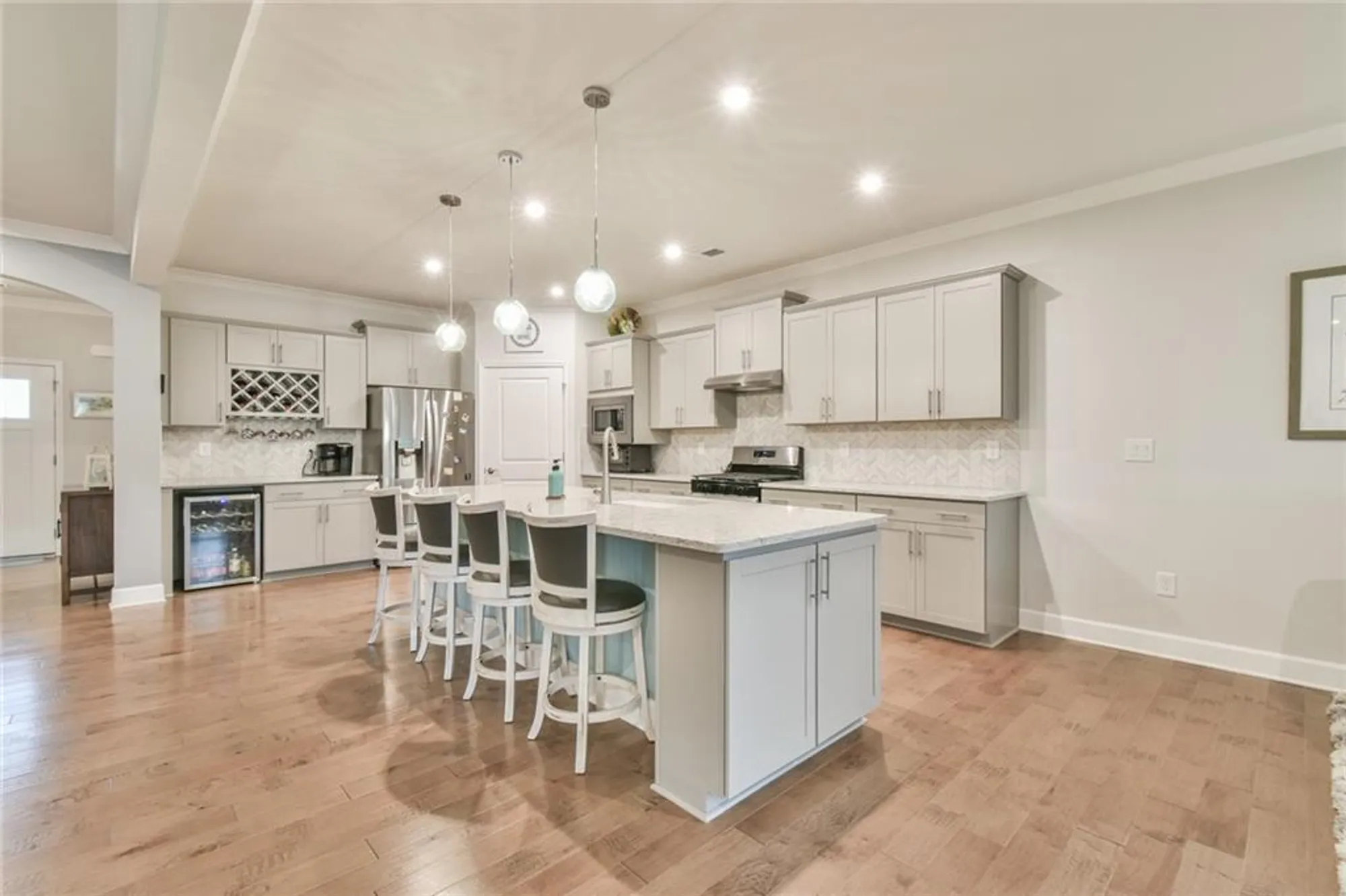 Property Slideshow image 5 of 43 | 5704 miravista way, Hoschton, GA, 30548