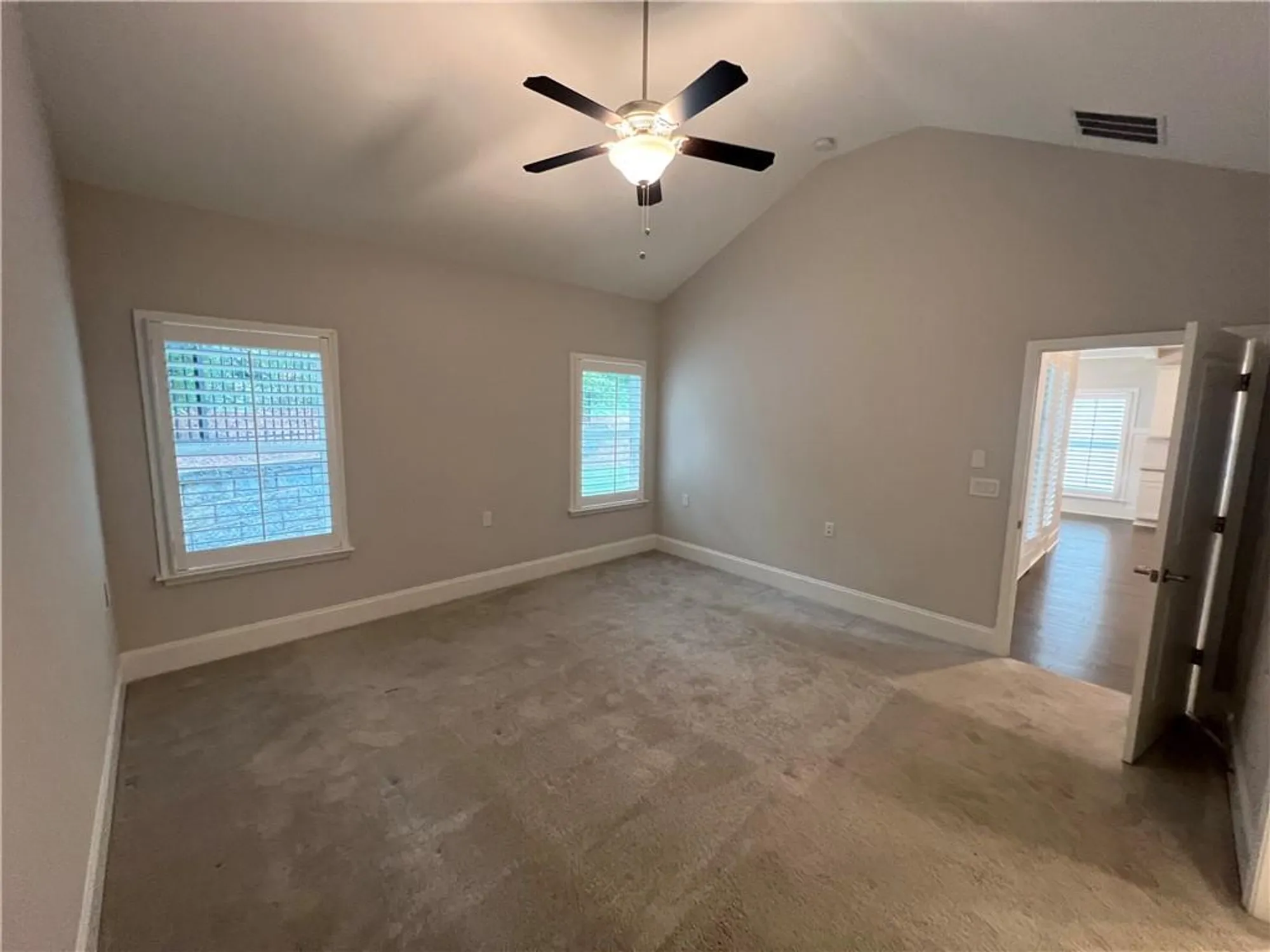 Property Slideshow image 9 of 23 | 920 lucky ln, Woodstock, GA, 30188