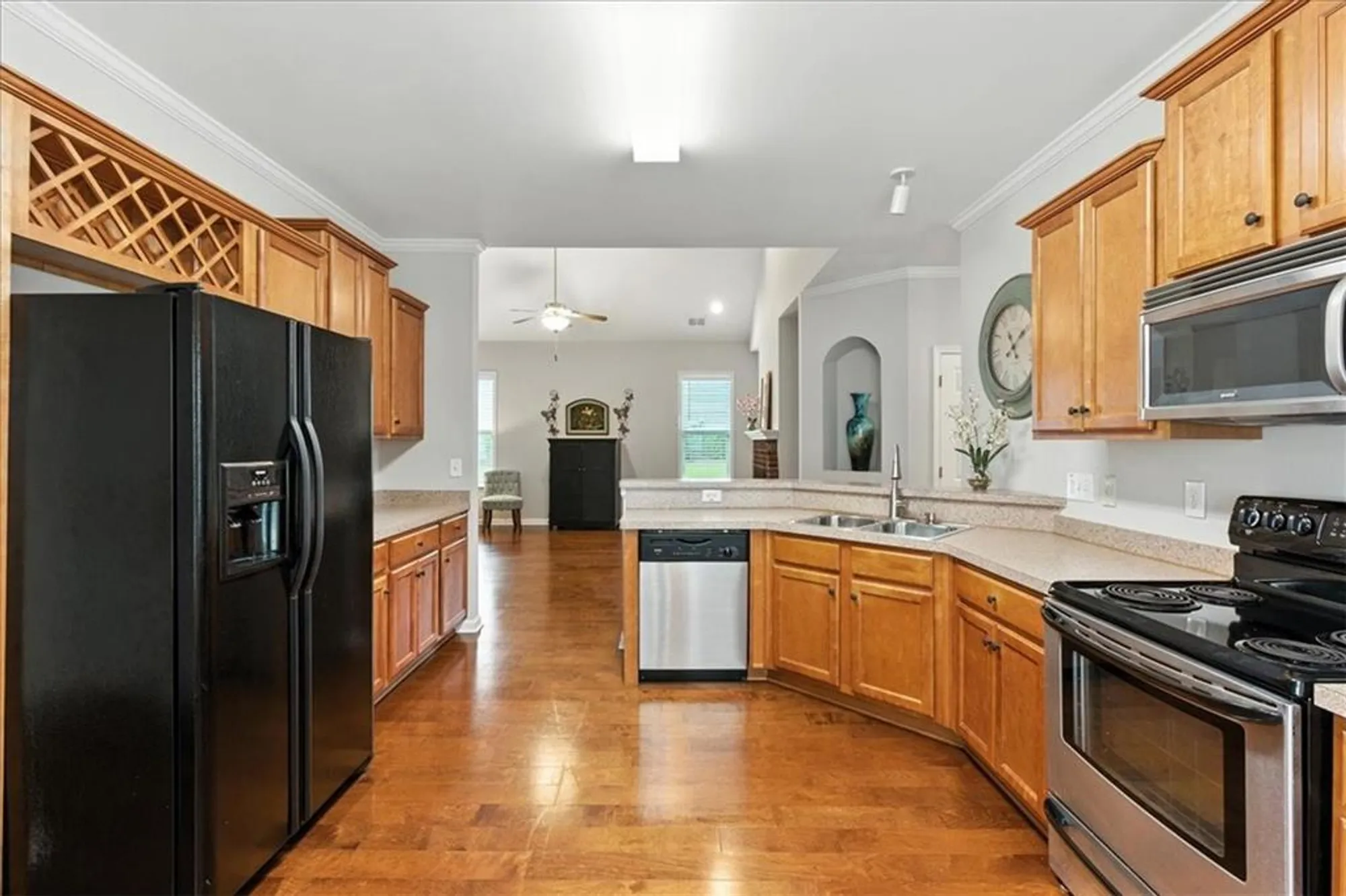 Property Slideshow image 9 of 55 | 3637 spring beauty ct, Powder Springs, GA, 30127