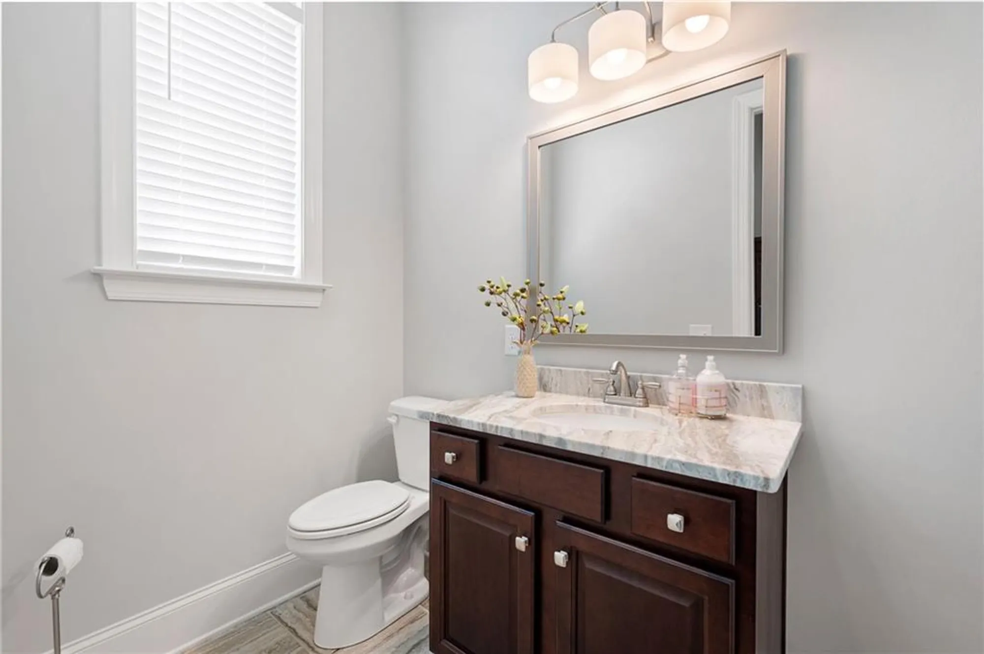 Property Slideshow image 28 of 41 | 306 serenity way, Woodstock, GA, 30188