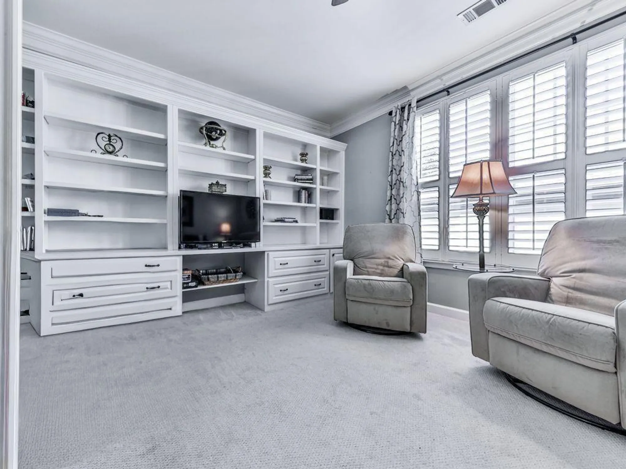 Property Slideshow image 14 of 69 | 646 laurel xing, Canton, GA, 30114