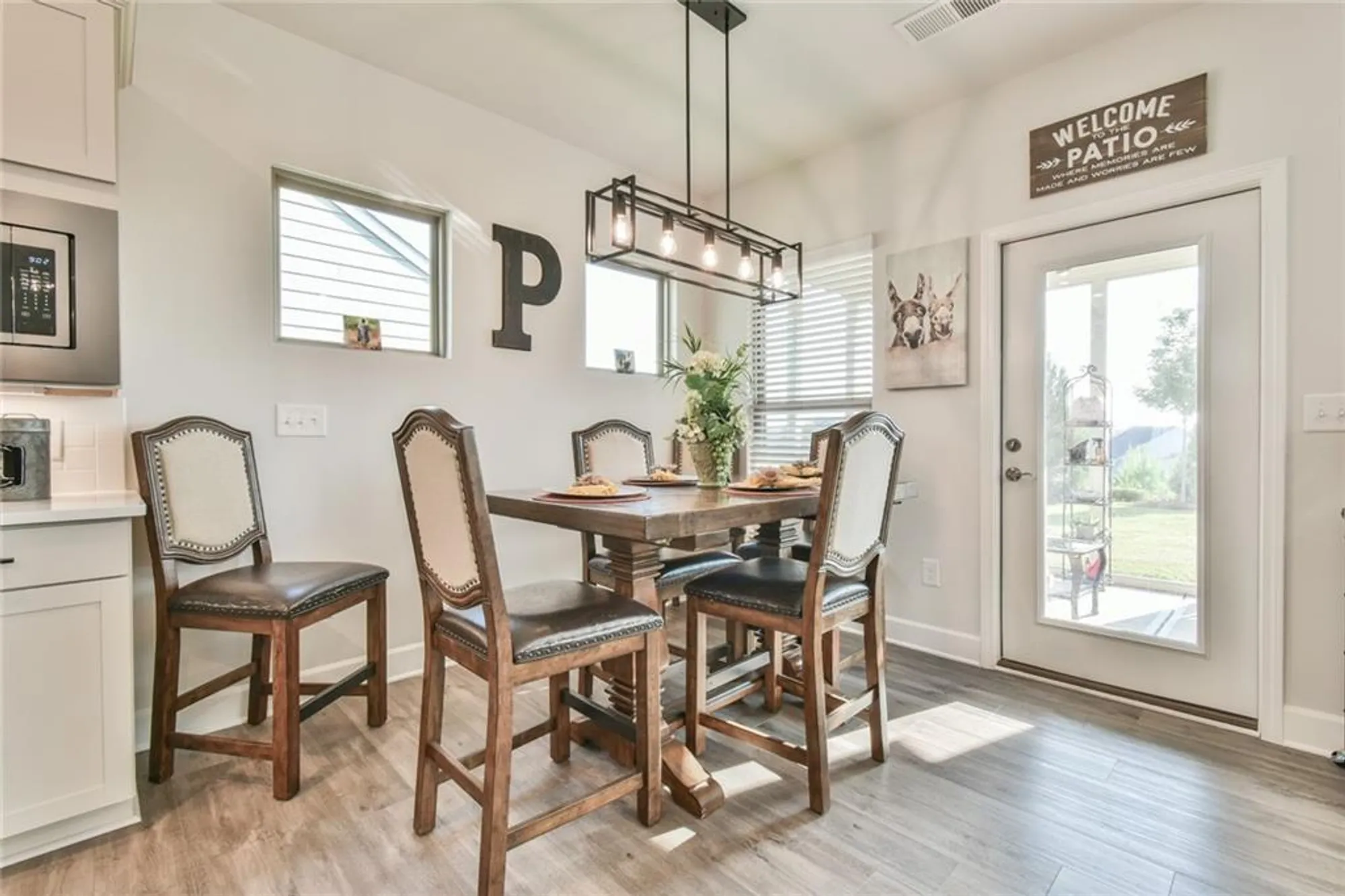 Property Slideshow image 14 of 41 | 5051 adler ct, Hoschton, GA, 30548