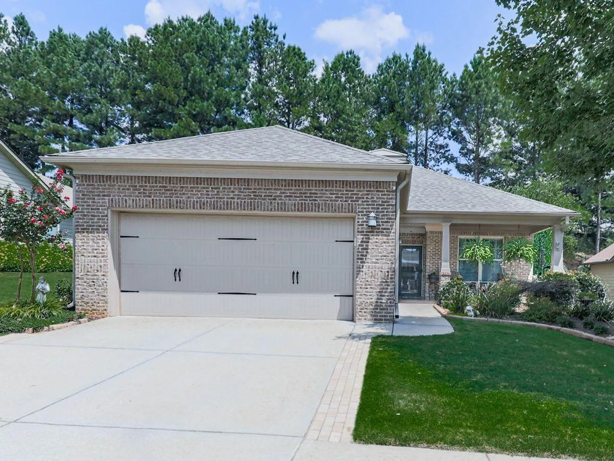 Property Slideshow image 2 of 68 | 421 larkspur dr, Canton, GA, 30114